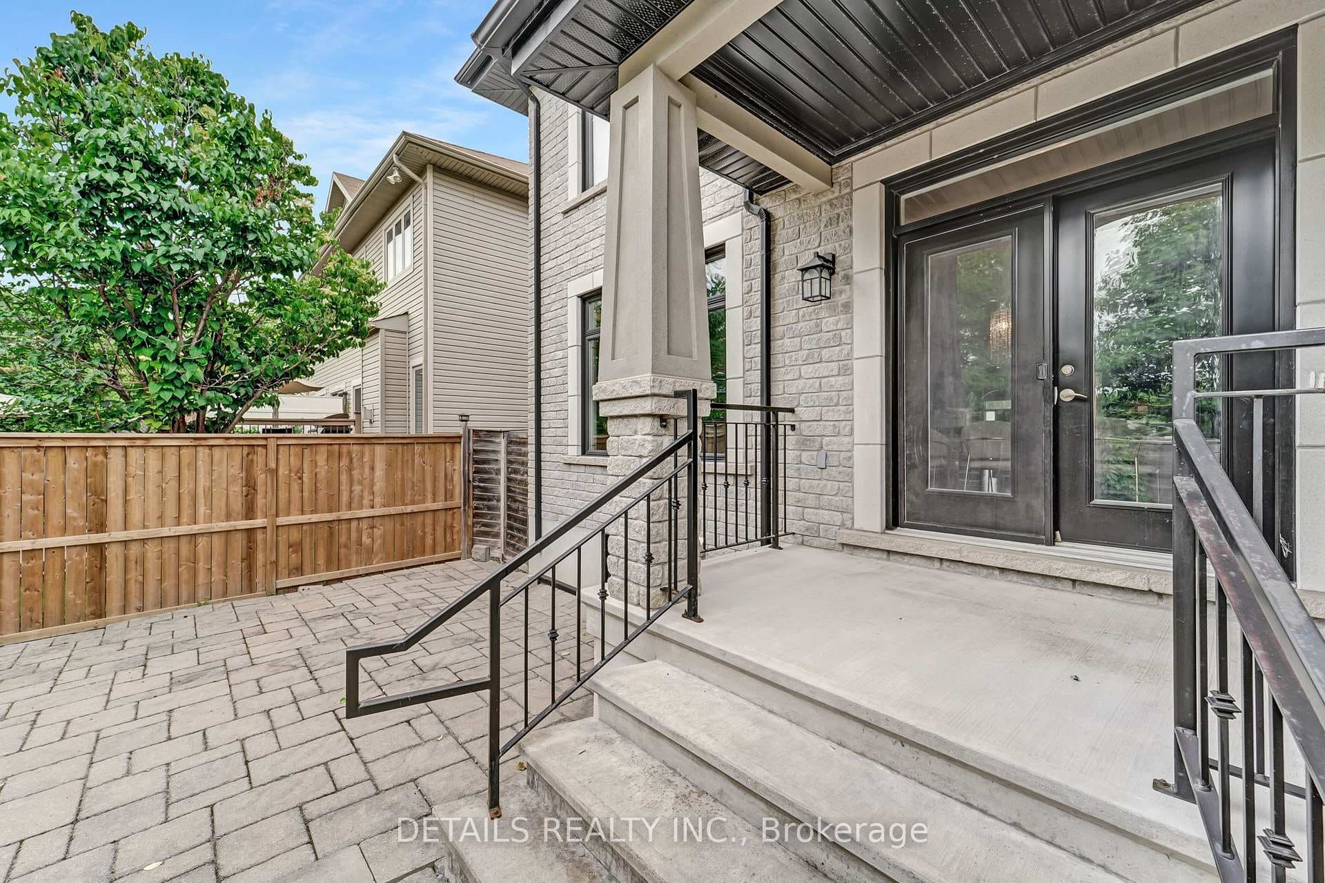 71 Eleanor Drive photo 44