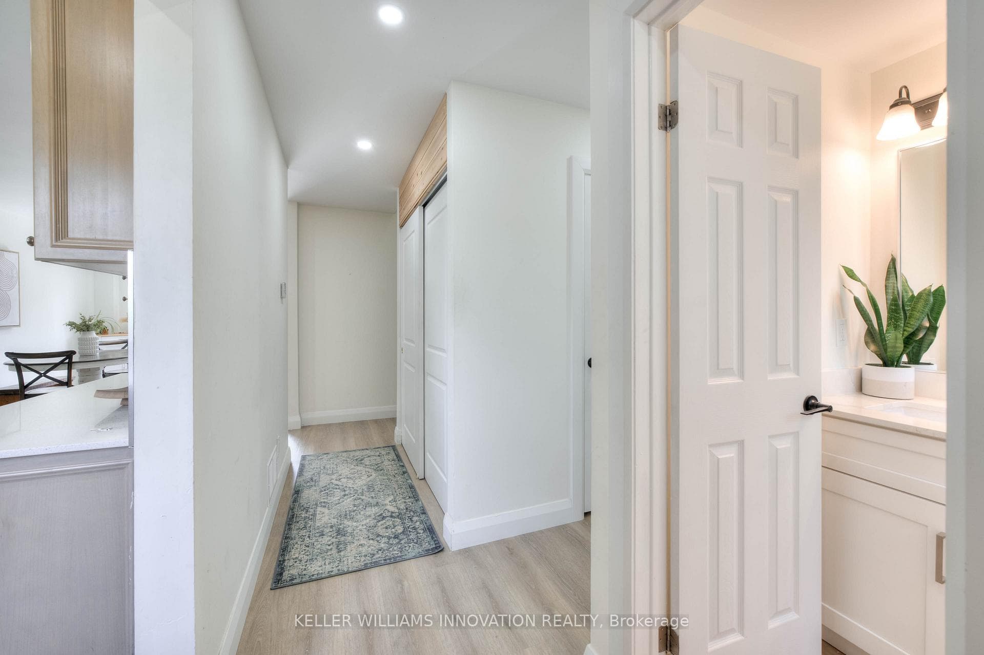 175 Siebert Avenue Unit 12 photo 2