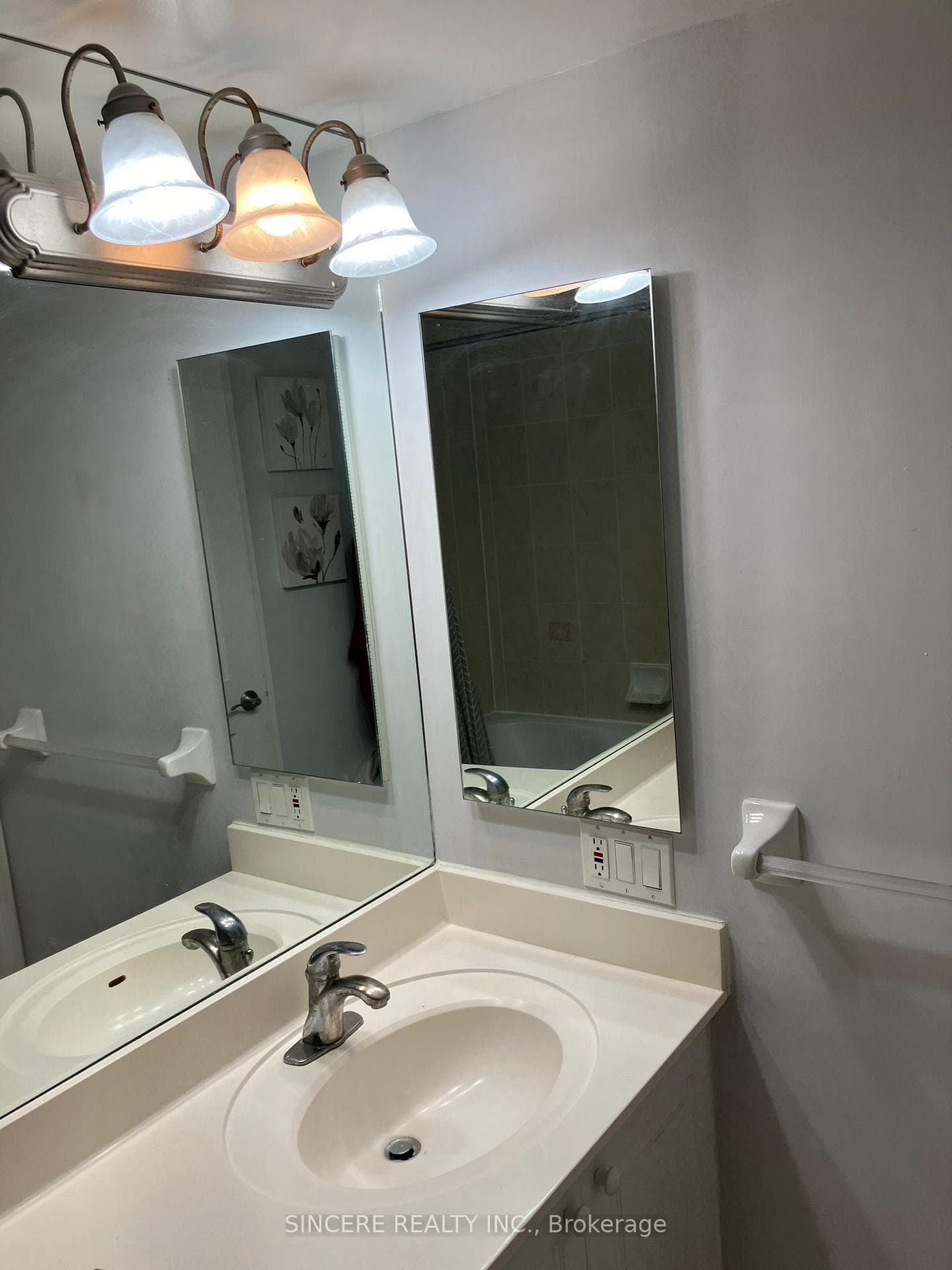 80 Harrison Garden Boulevard Unit 1324 photo 7