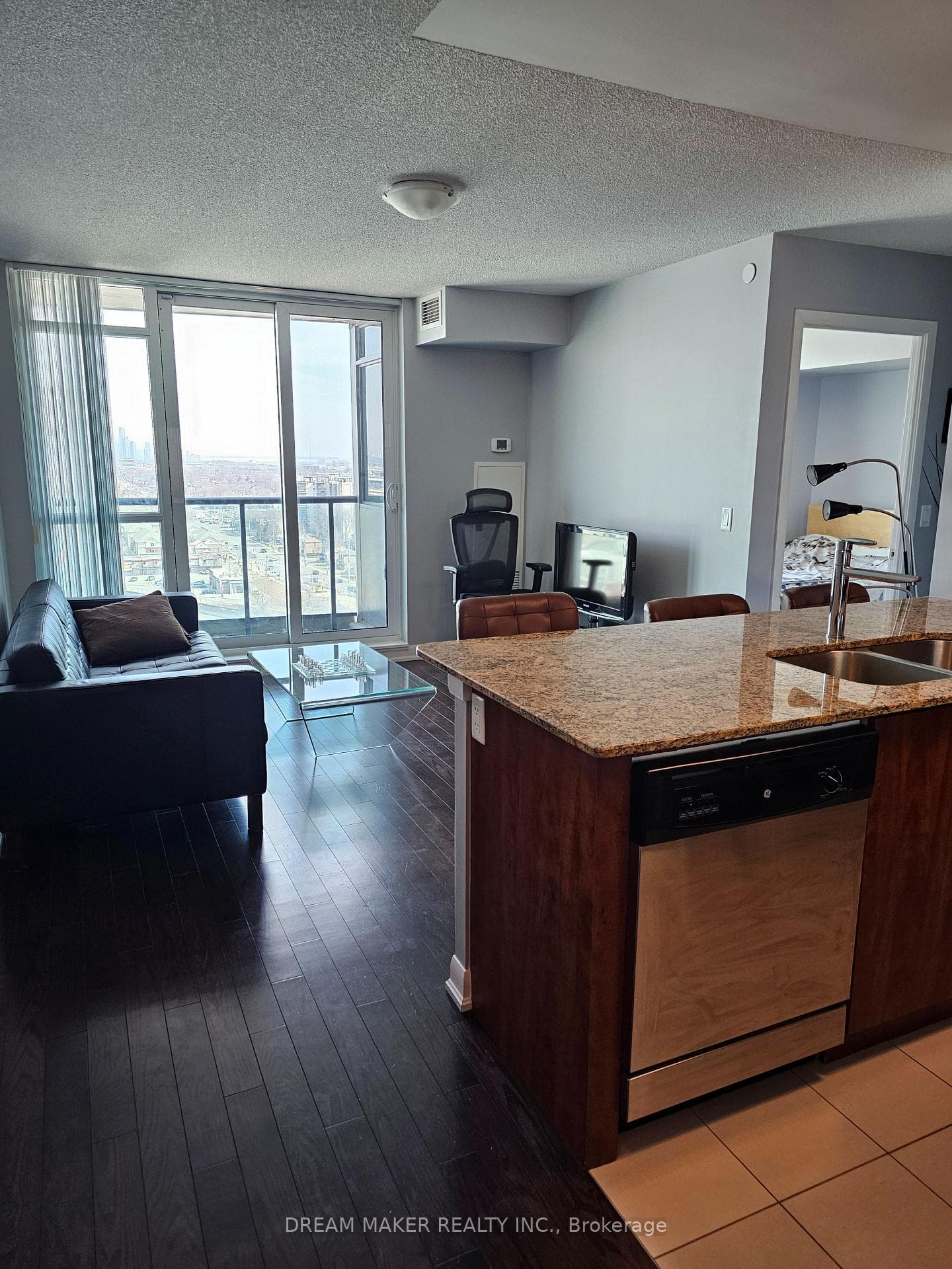 205 Sherway Gardens Road Unit 1808 photo 1