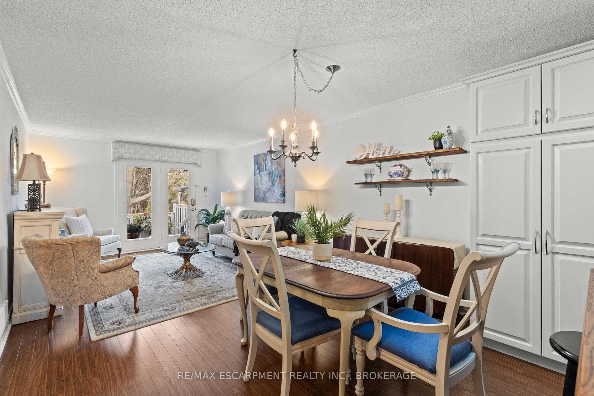 19 Bartlett Avenue Unit 10 photo 12