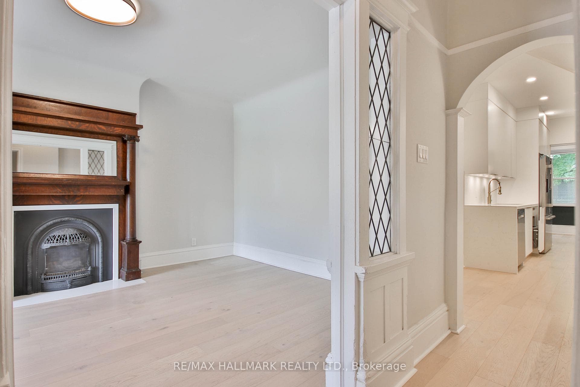 639 Broadview Avenue Unit Main Fl photo 6