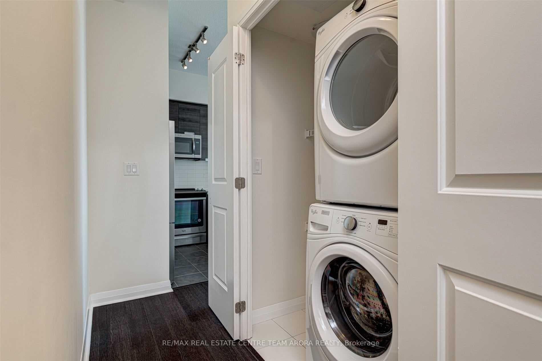 5033 Four Springs Avenue Unit 1612 photo 21