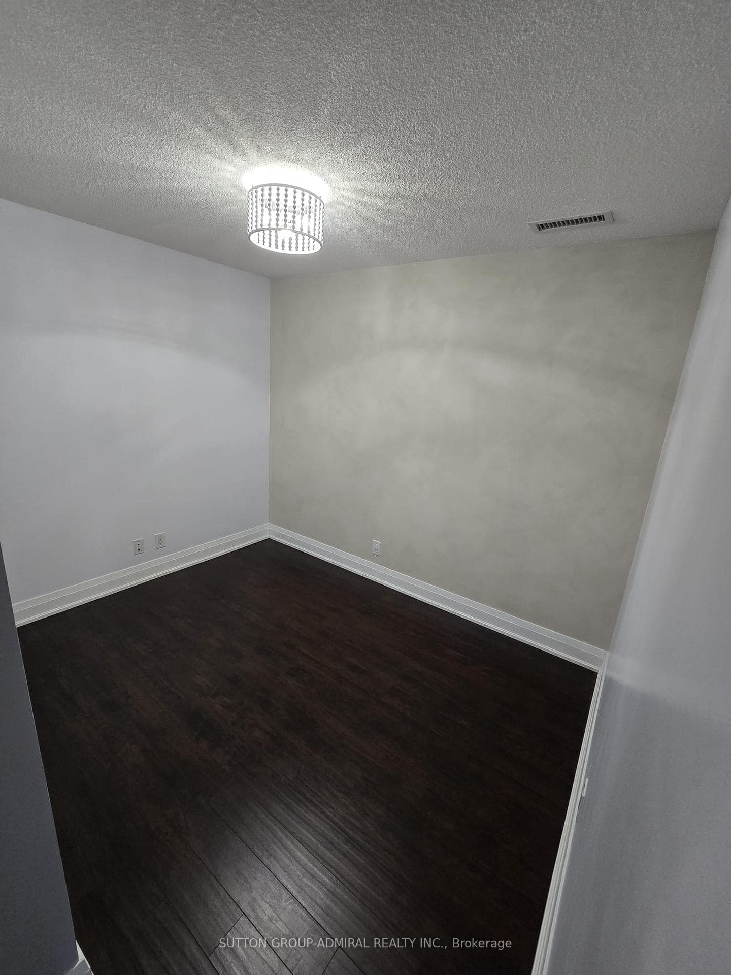 1060 Sheppard Avenue Unit 202 photo 20