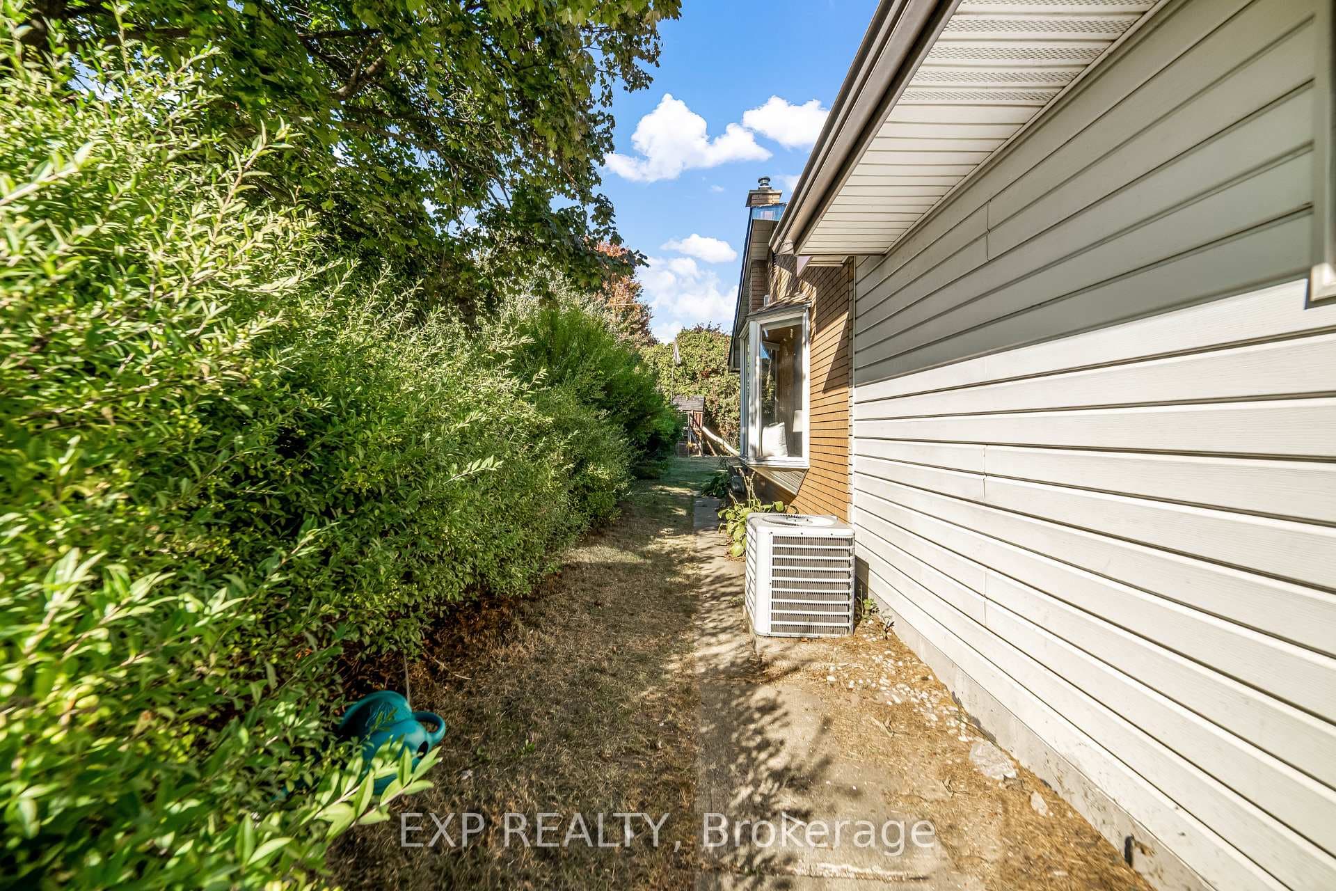 1487 Beckworth Avenue Unit Lower Unit photo 19