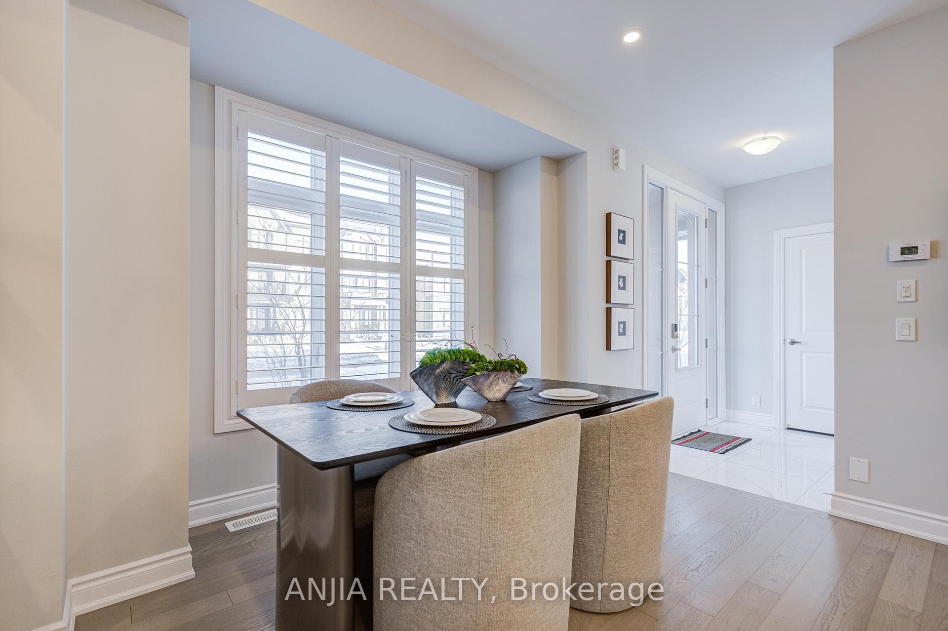 35 York Downs Boulevard photo 9