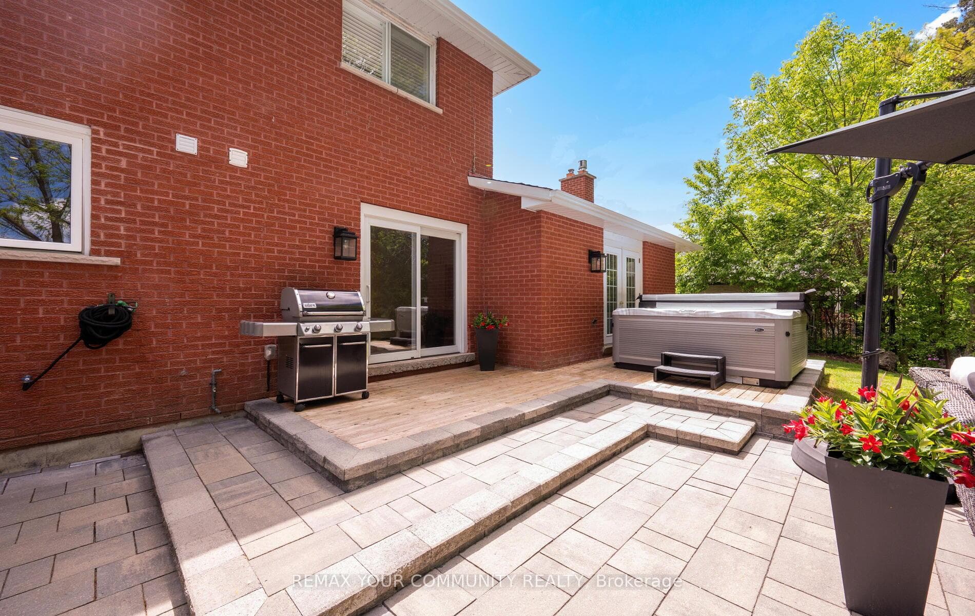 24 Hawthorne Lane photo 47