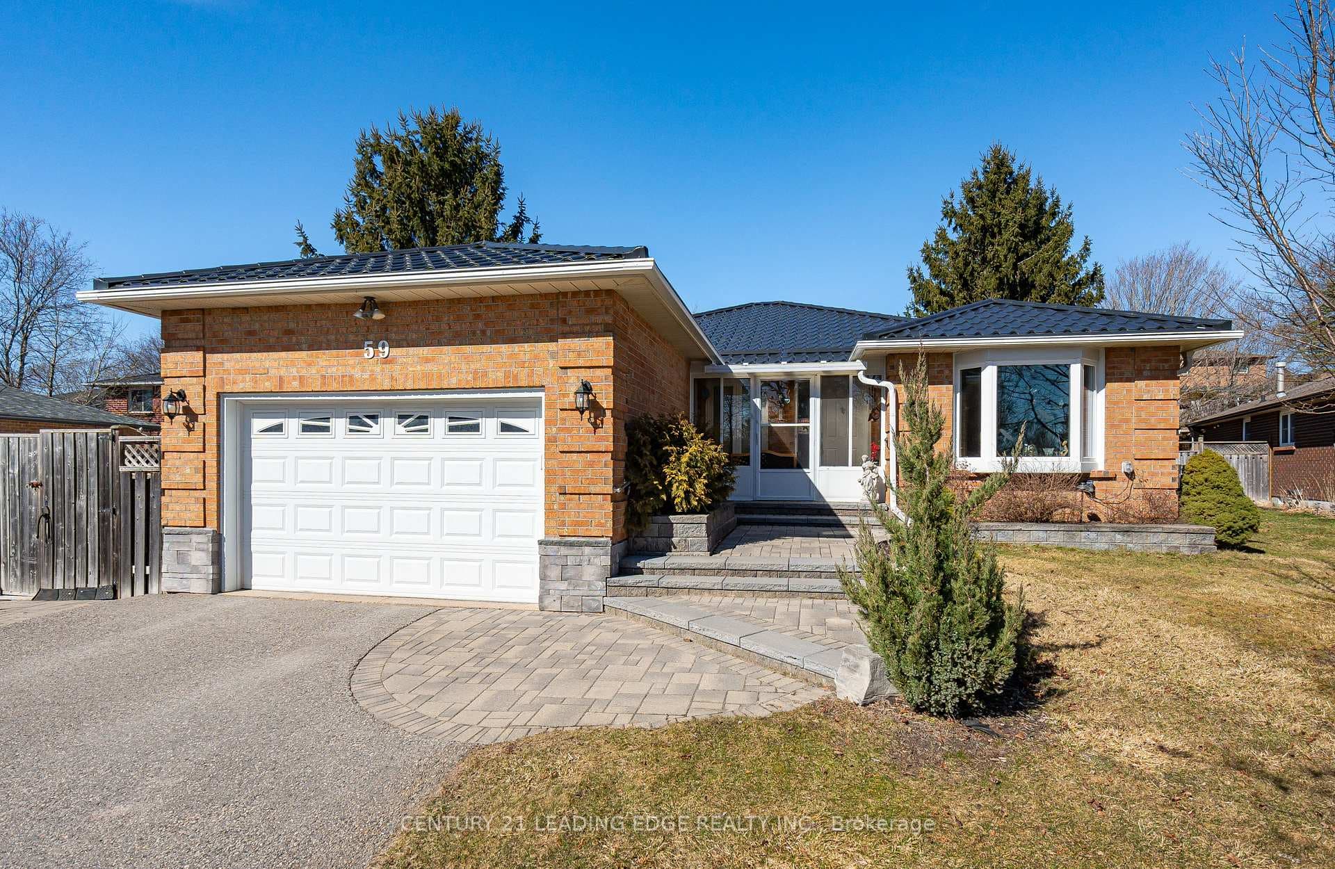 59 Ewen Drive photo 2