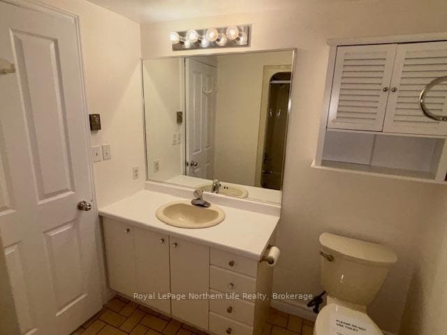 155 Timmins Street Unit 114 photo 40