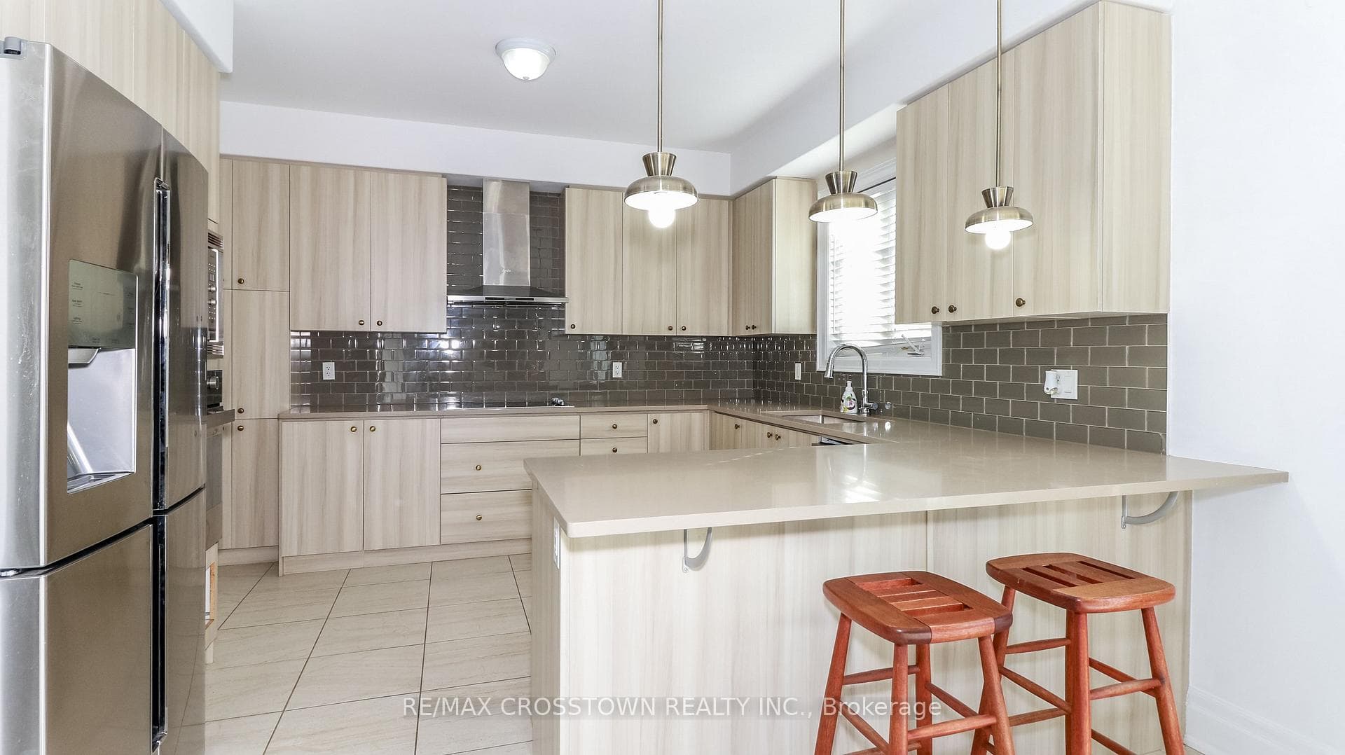 69 Morrison Avenue photo 10