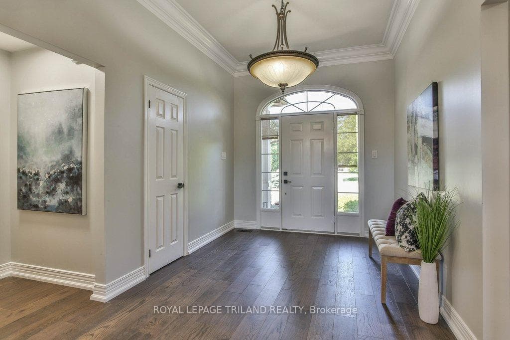 16 PINEHURST Drive photo 4