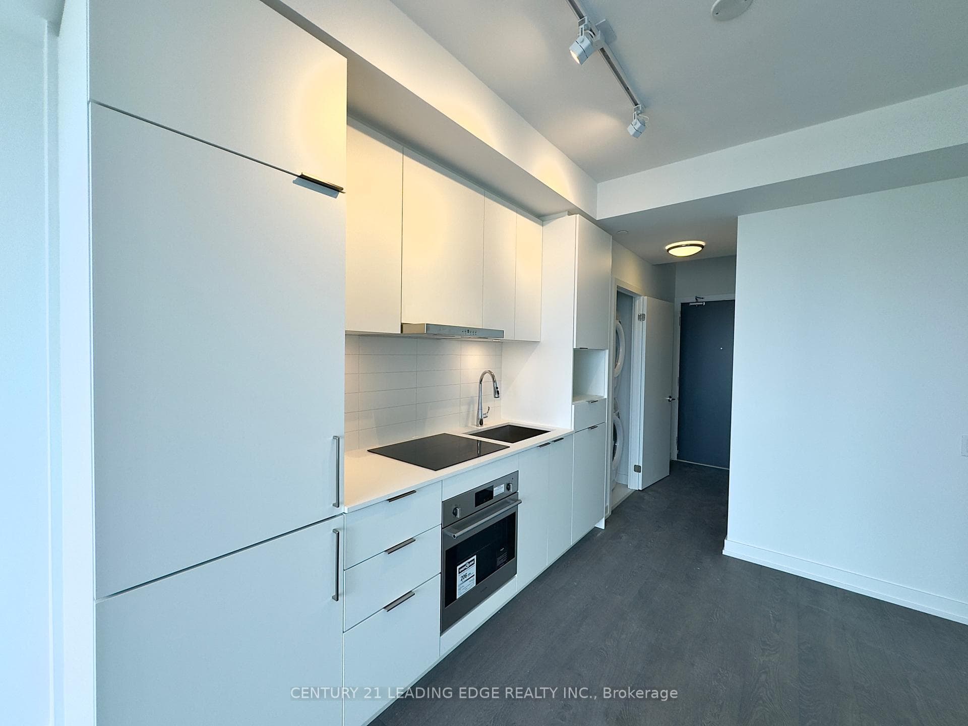 7 Golden Lion Heights Unit N2501 photo 3