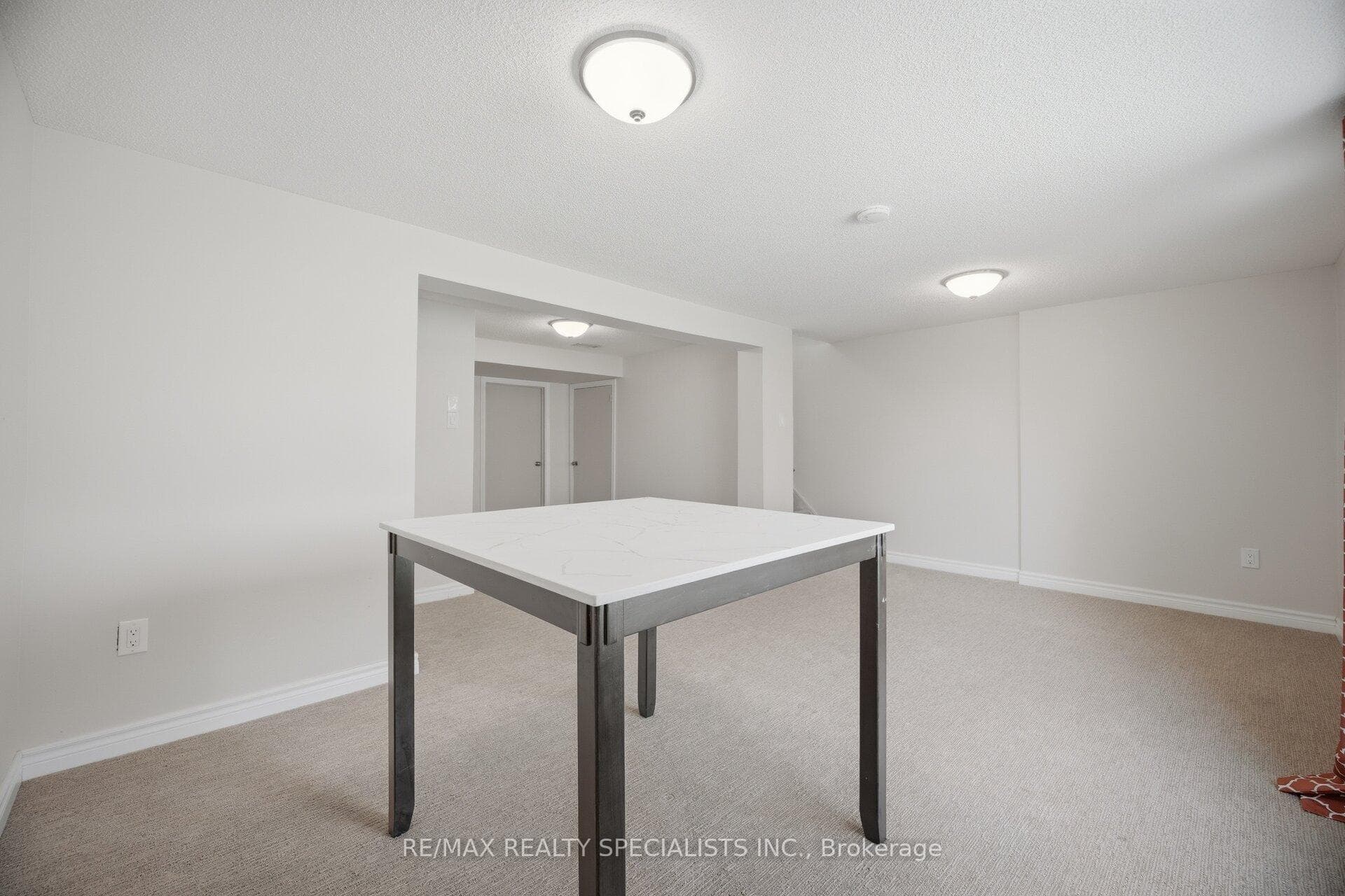 701 Burnhamthorpe Road Unit 106 photo 40