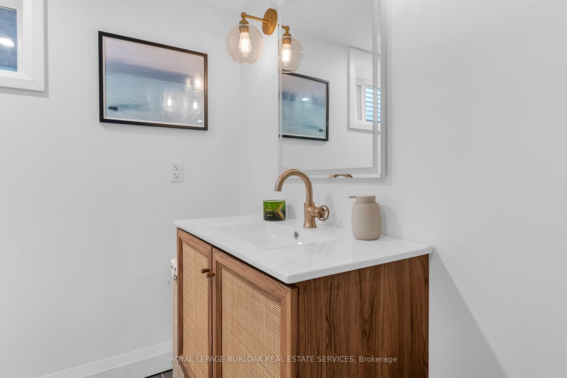 177 Houghton Avenue photo 27