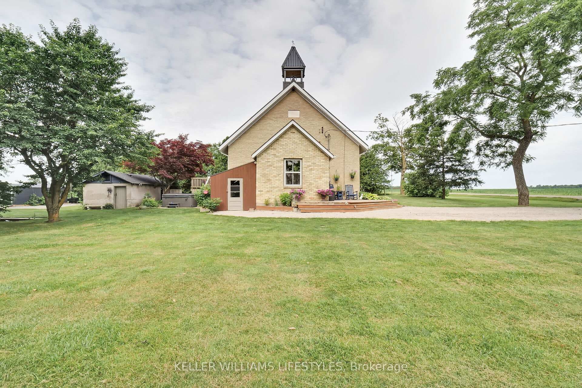 4395 Adare Drive photo 4