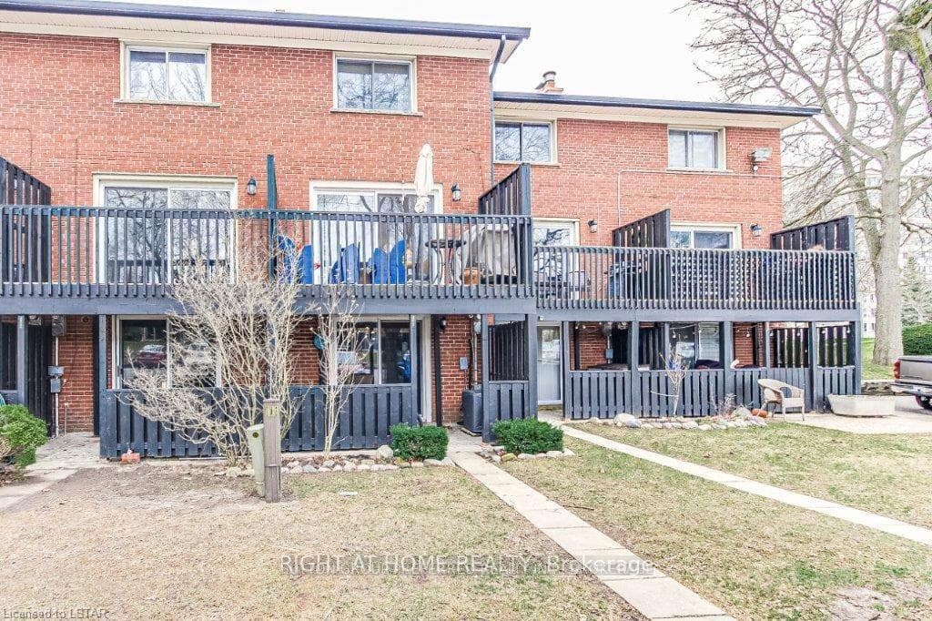 1101 Oxford Street Unit 56 photo 4
