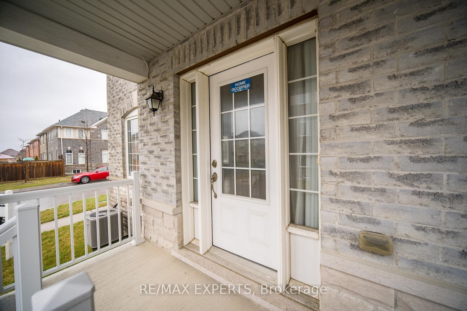 49 Devineridge Avenue photo 4