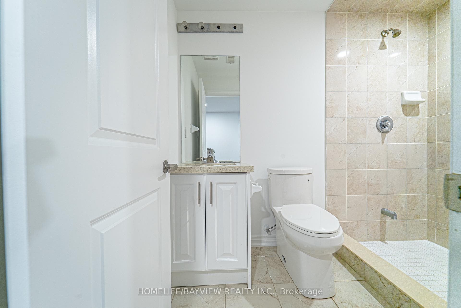 99 Kingsmere Crescent photo 35