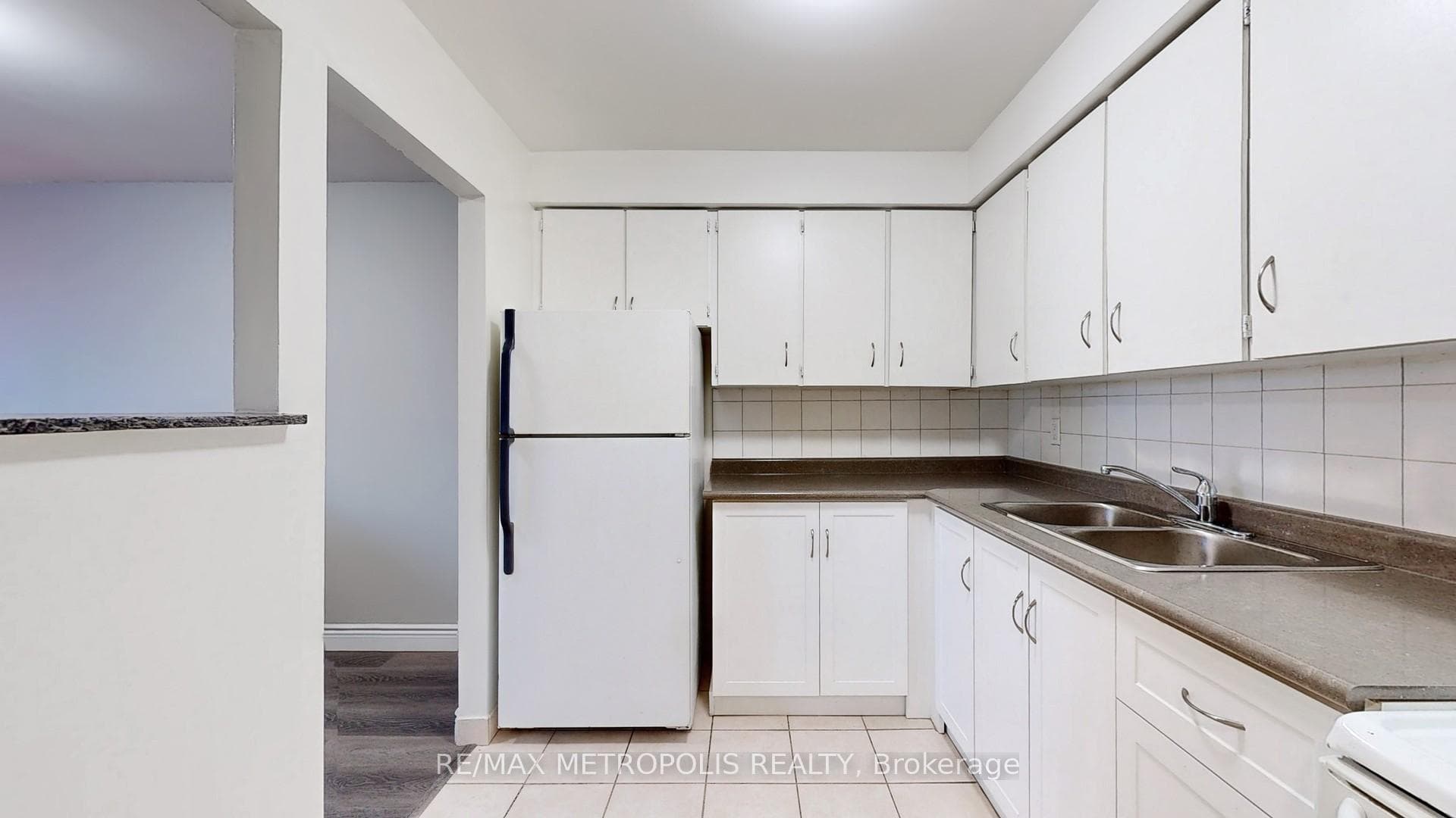 2965 Islington Avenue Unit 15 photo 5