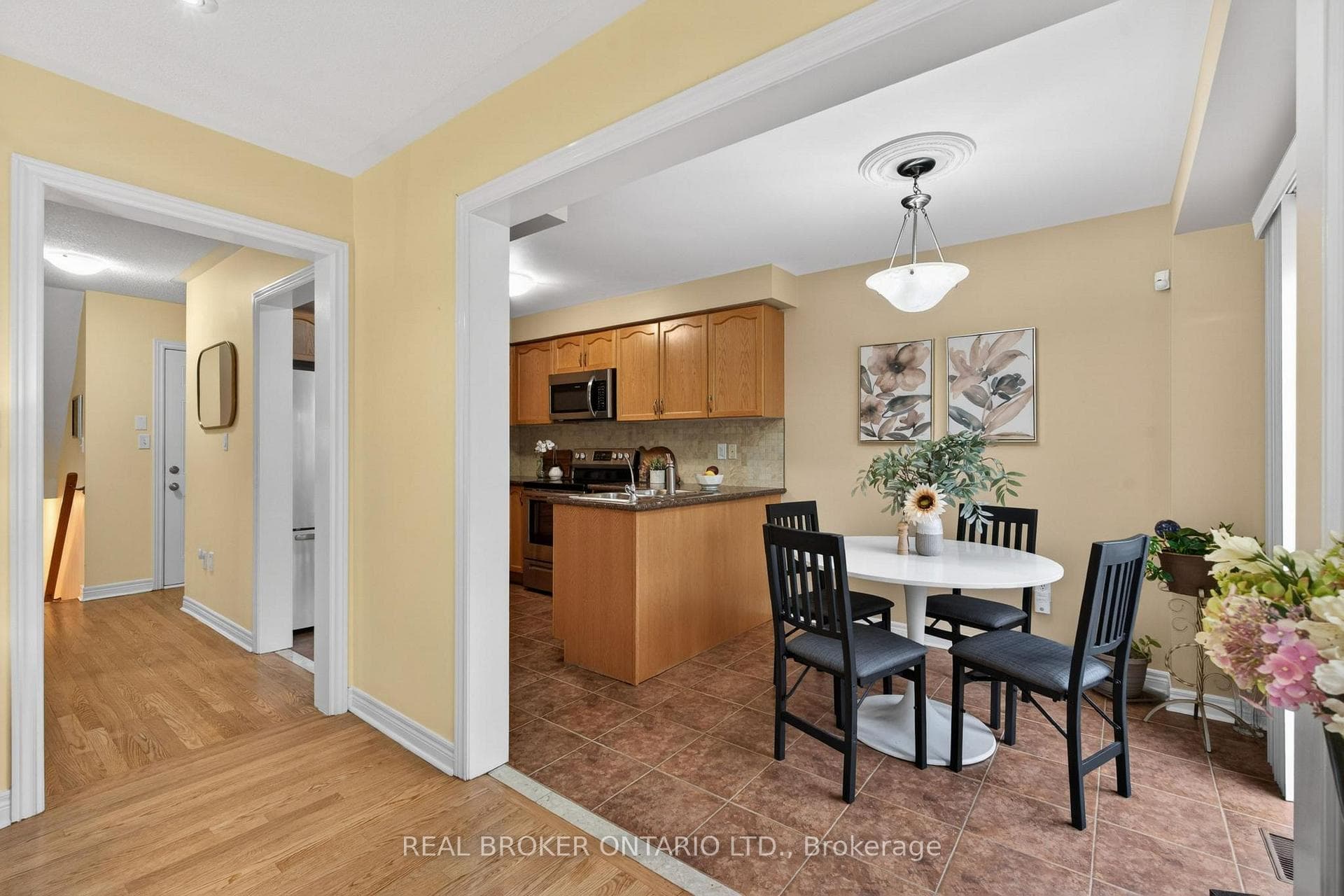 38 Nutwood Way photo 20
