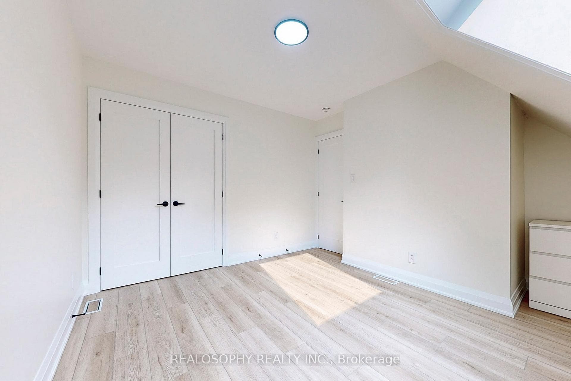 102 Morse Street Unit Laneway photo 30