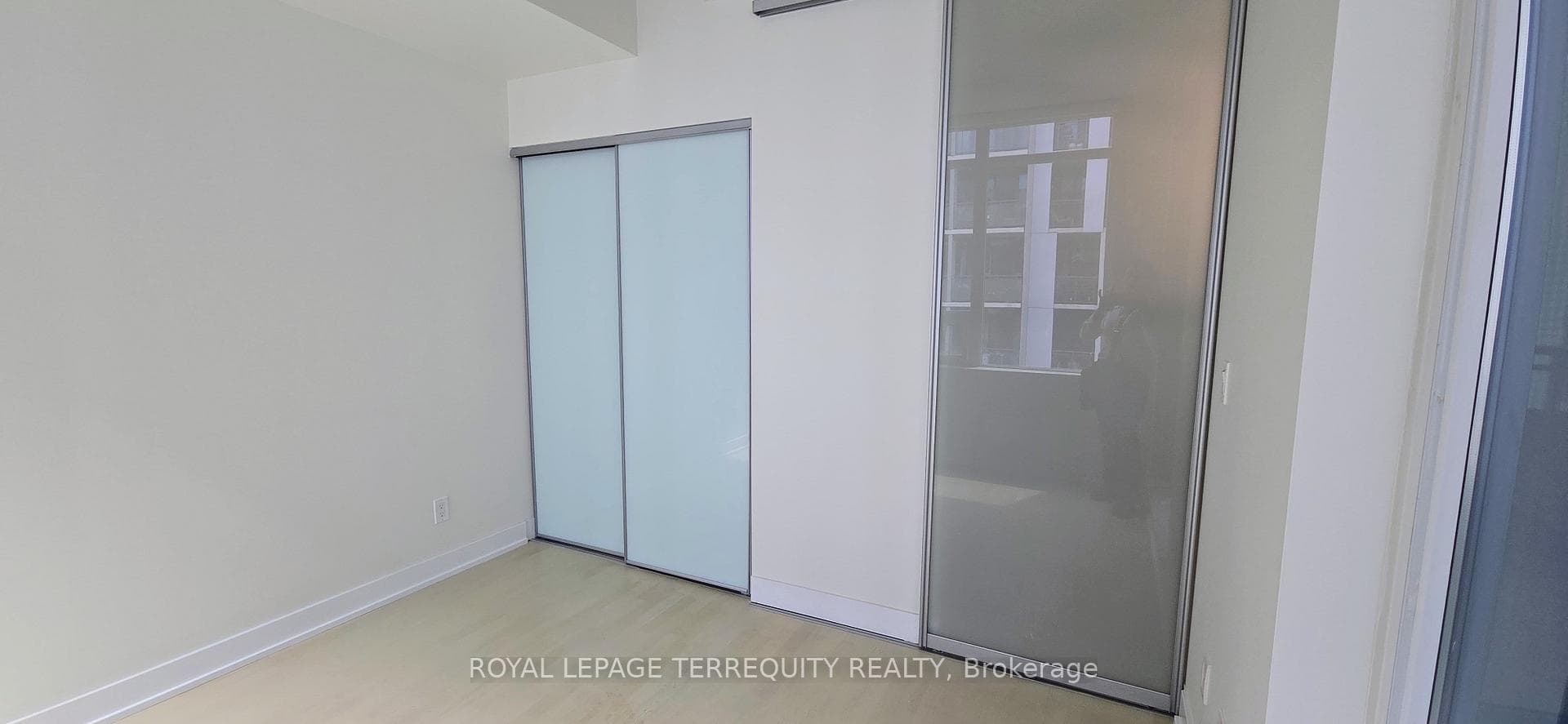 20 Gladstone Avenue Unit 502 photo 25
