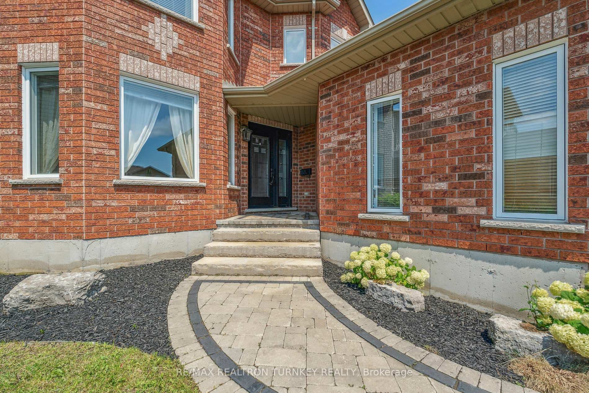 Beautiful Front Gardens