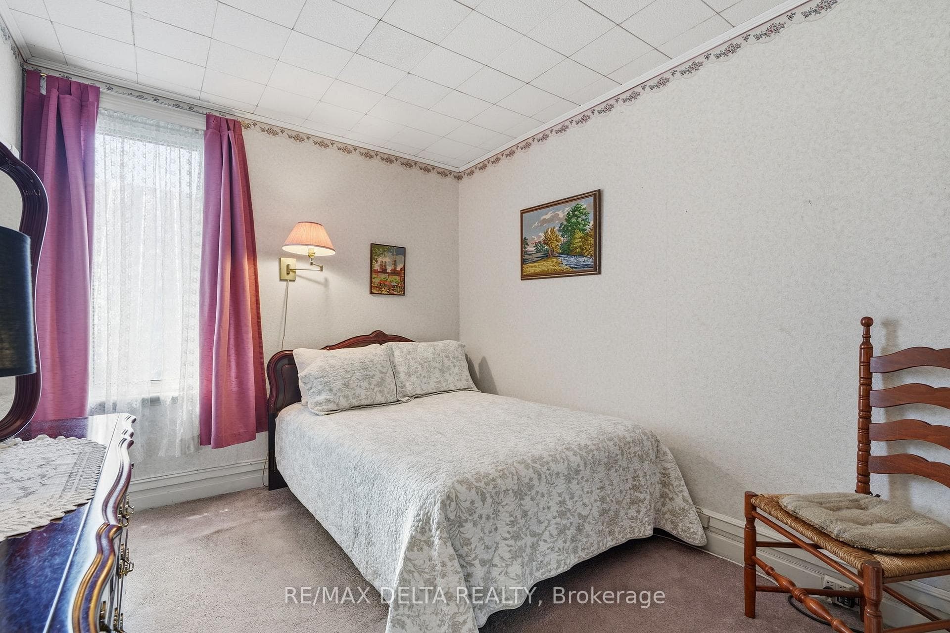 Primary bedroom.