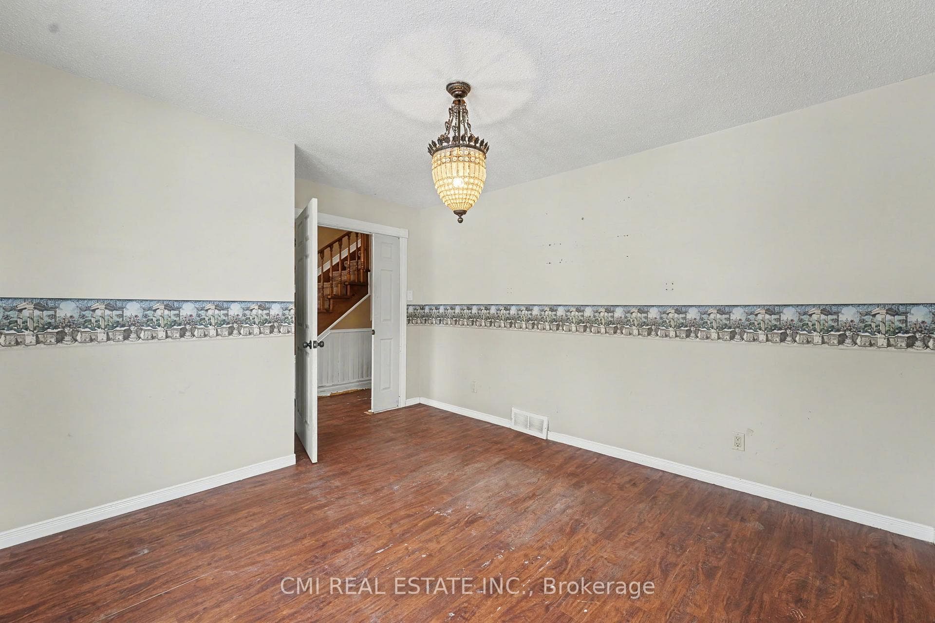 4810 Mohrs Road photo 4