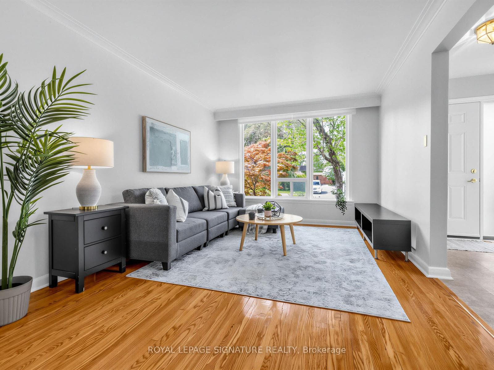 46 Plateau Crescent photo 6
