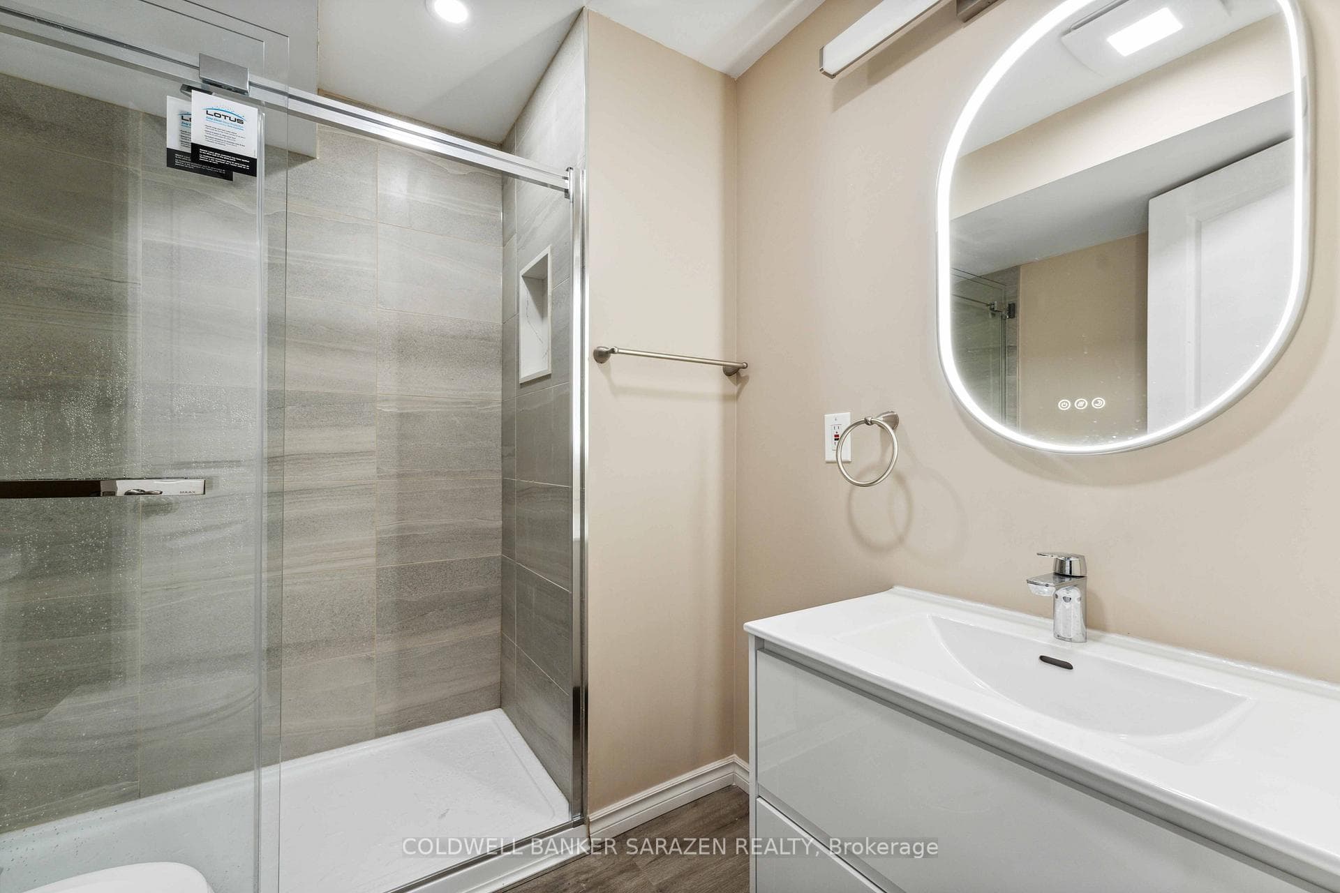 660 Anjana Circle photo 43