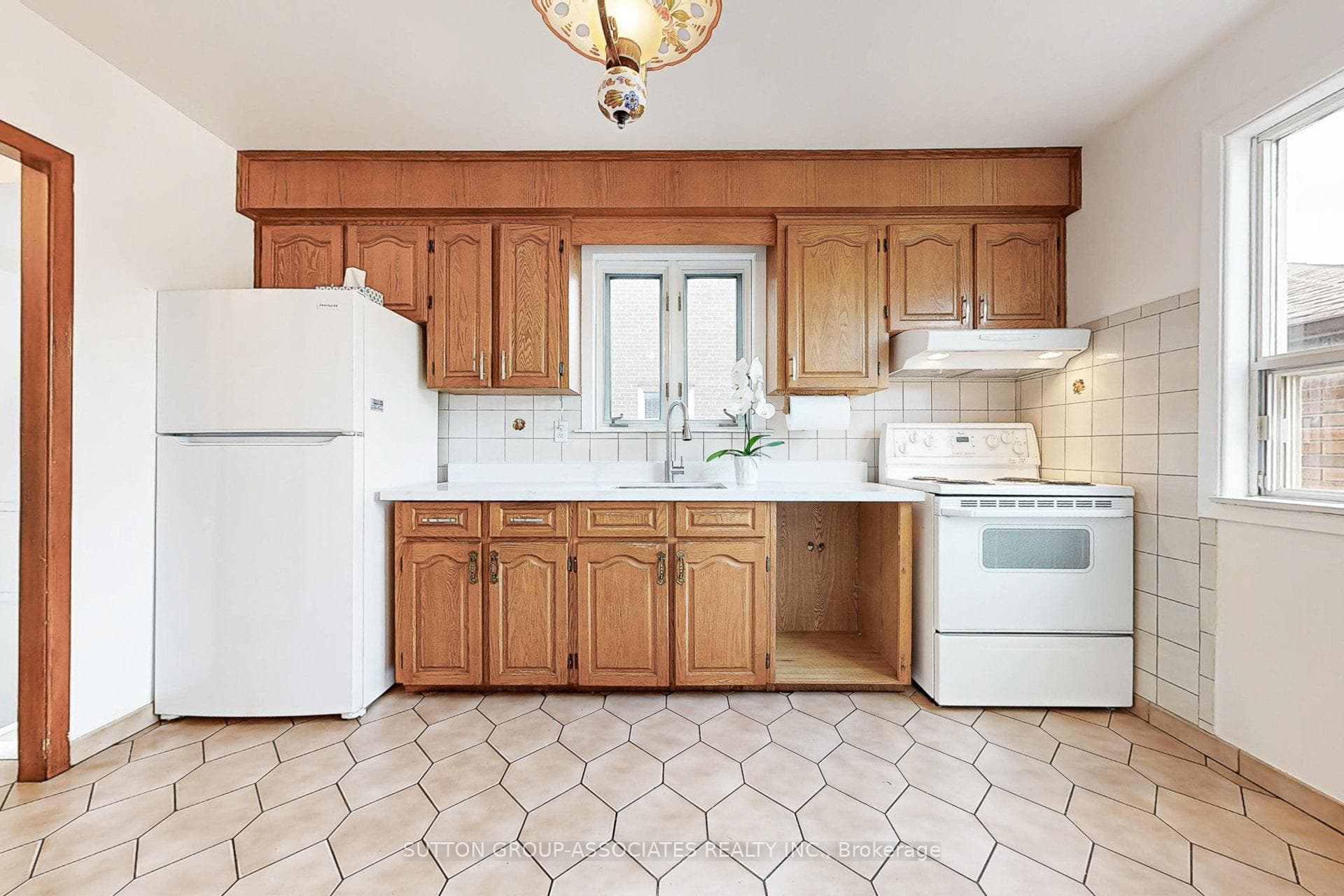 22 Woodenhill Court photo 15