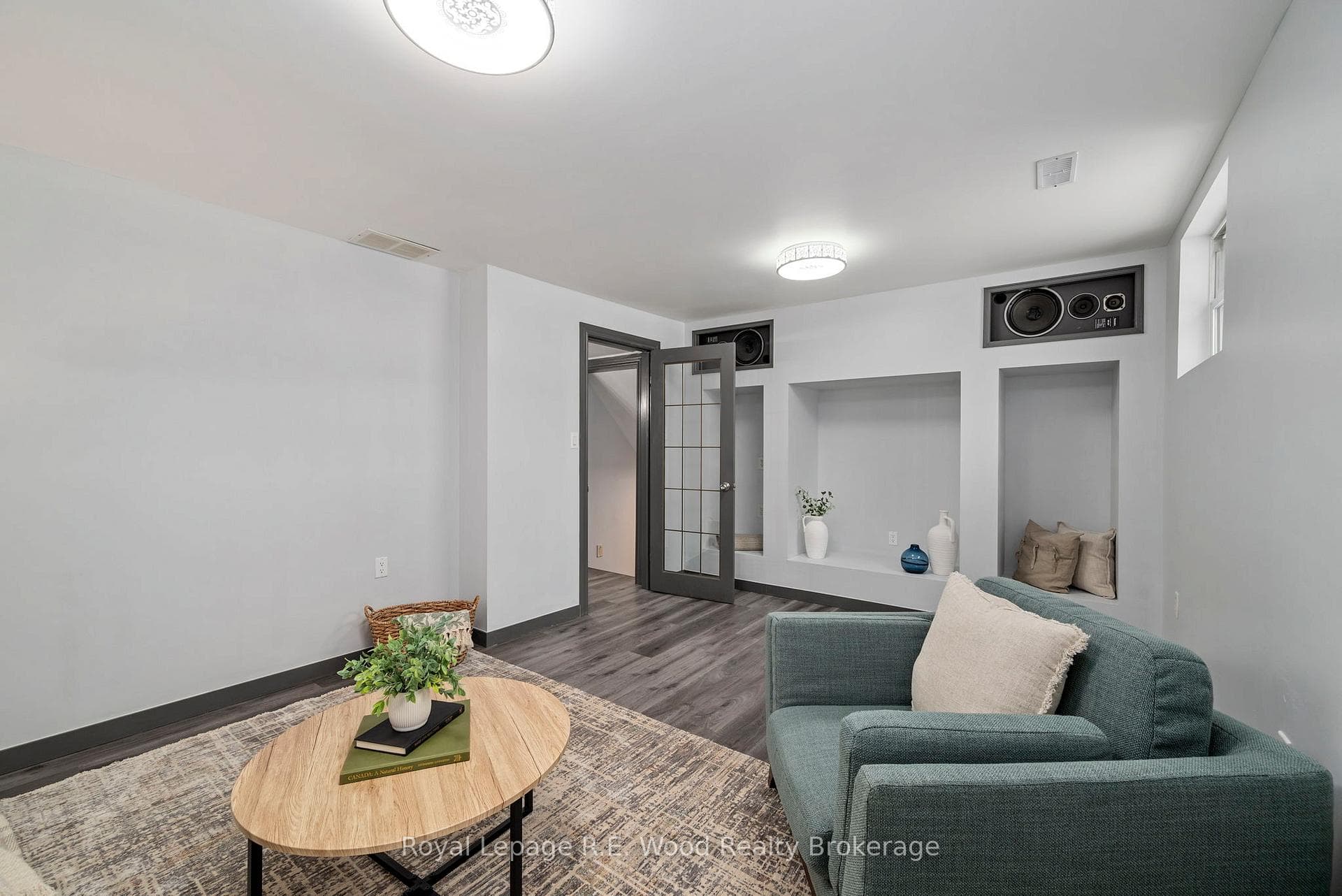 13 Sandalwood Crescent photo 18