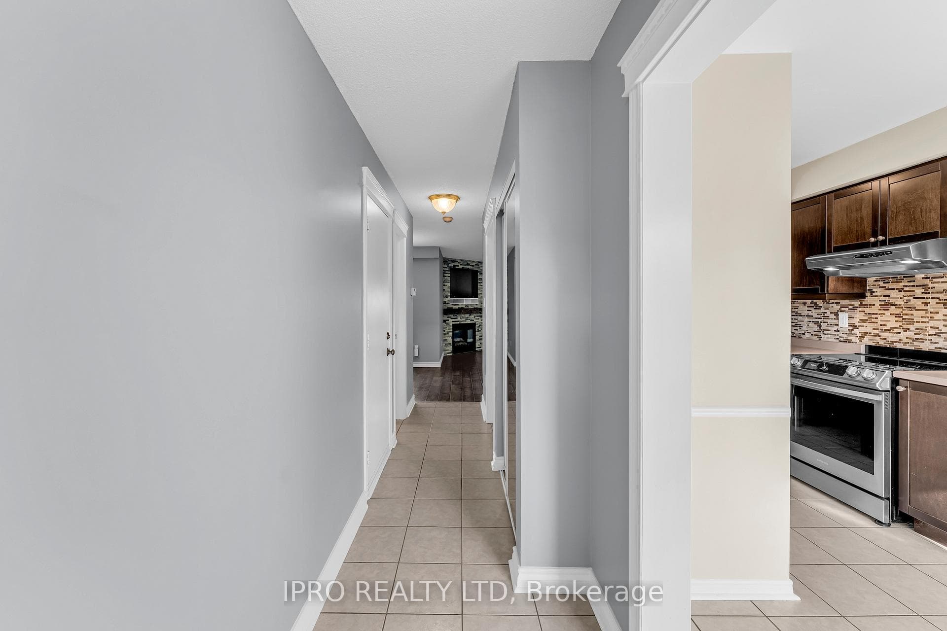 38 Gardenia Way photo 4