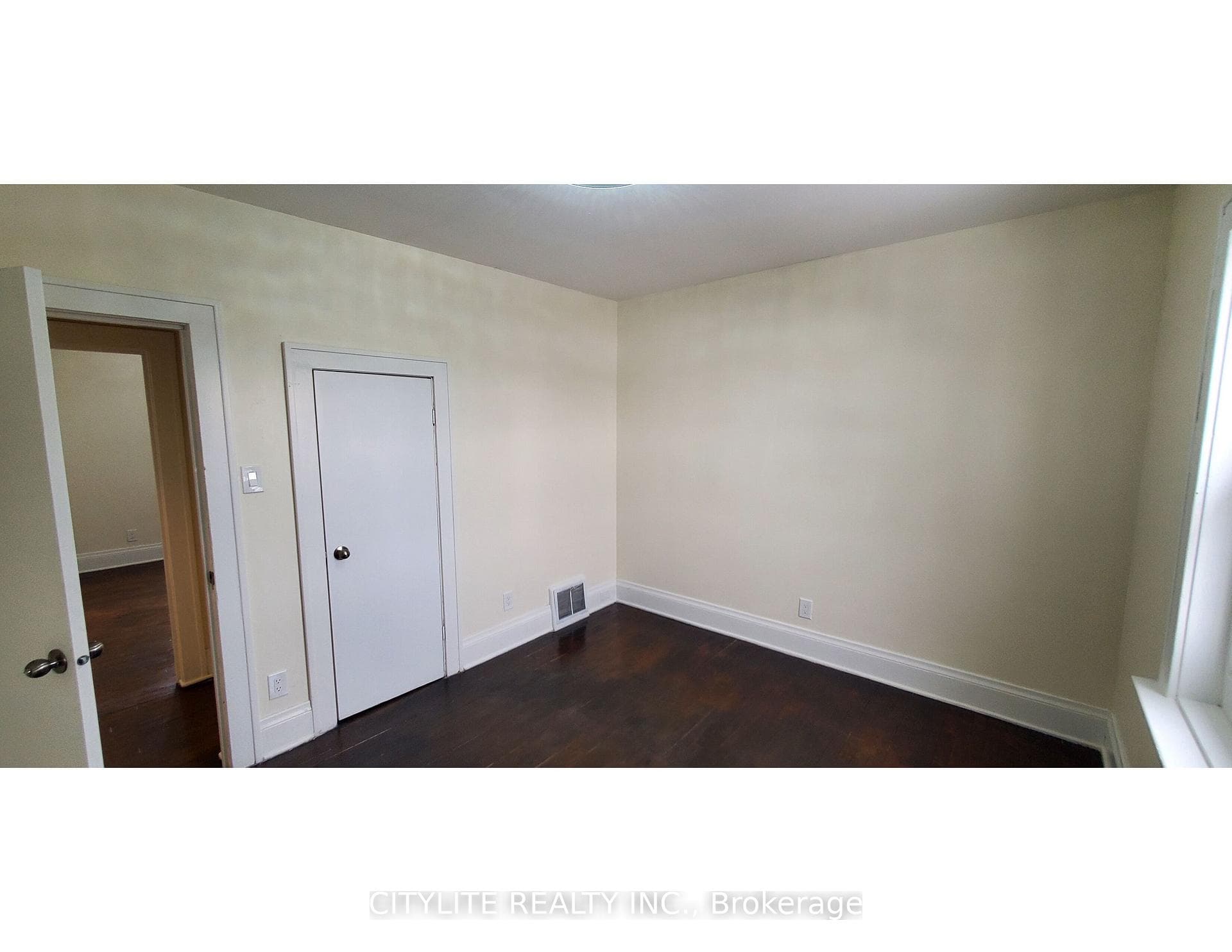 244 Albert Street photo 25