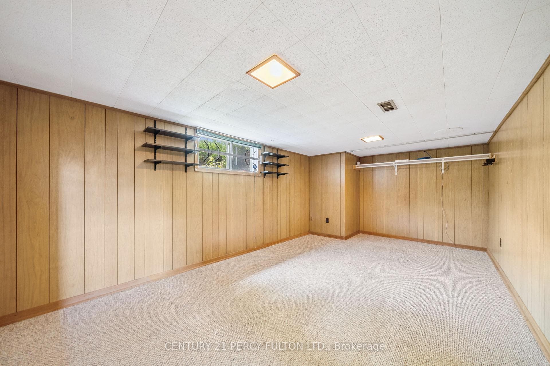 99 Kitchener Road photo 22