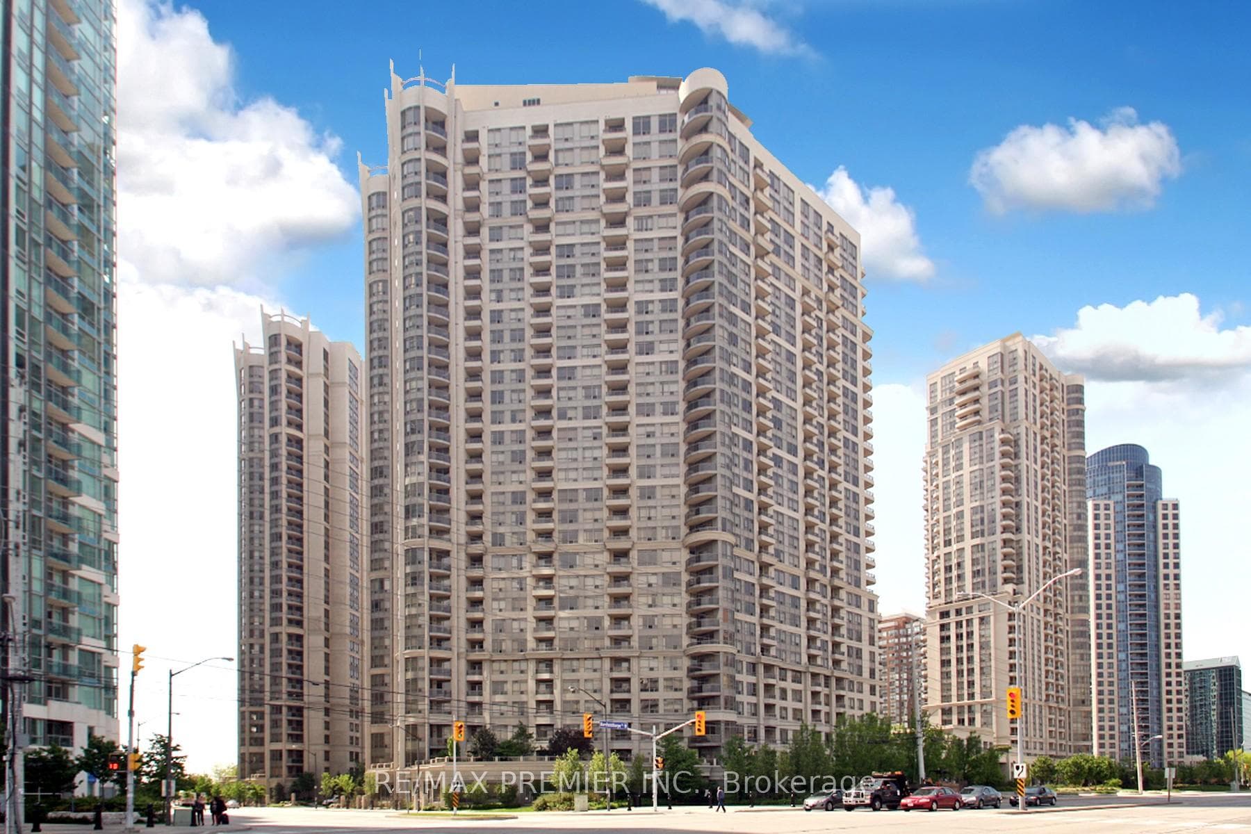 3888 Duke of York Boulevard Unit 1422 photo 1