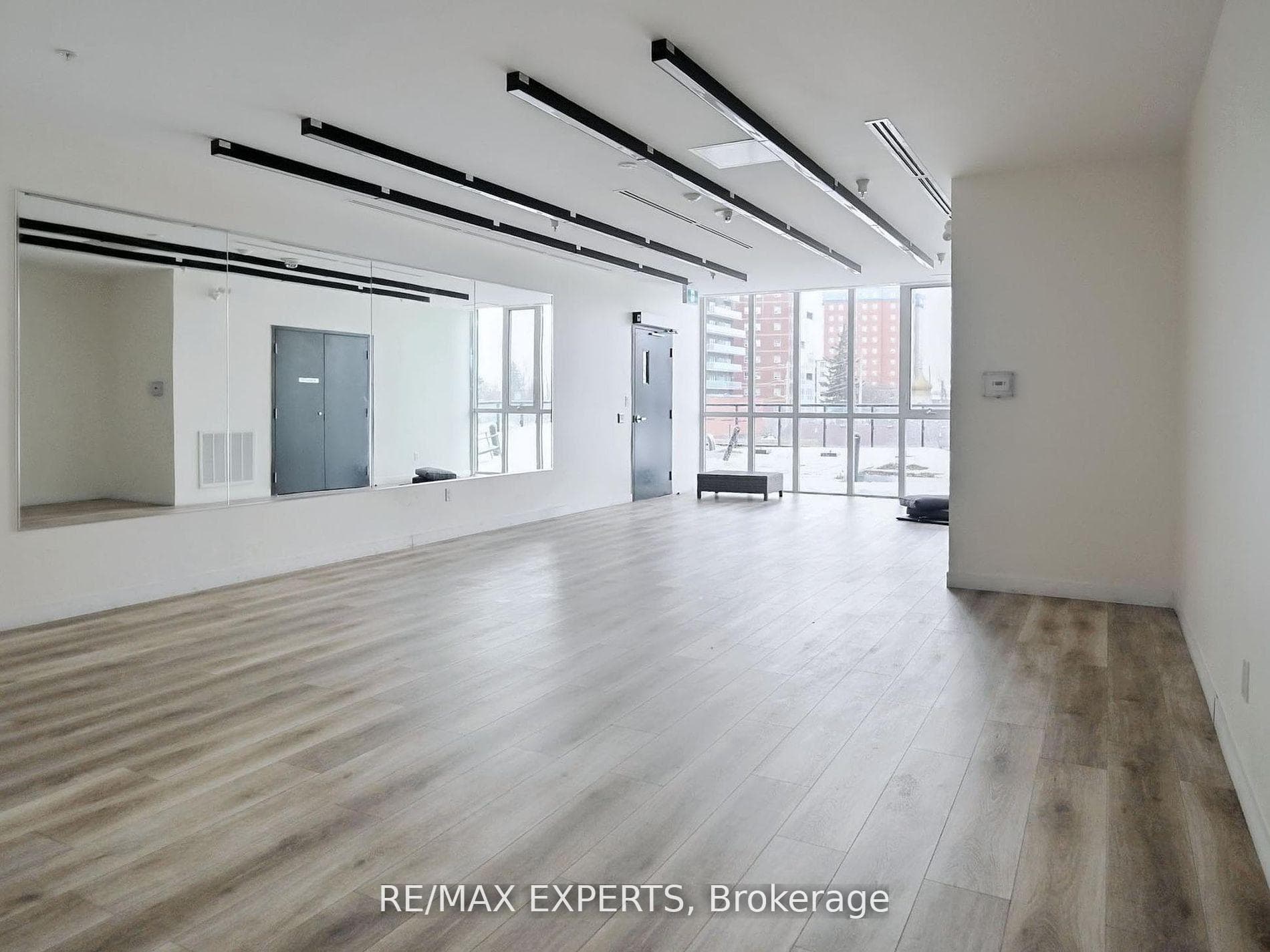 128 King Street Unit 1202 photo 22