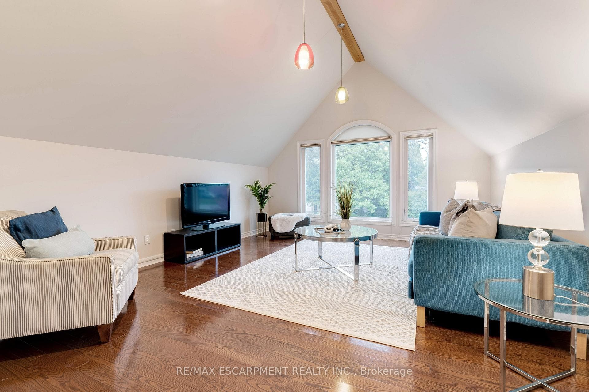451 Sandlewood Road photo 16