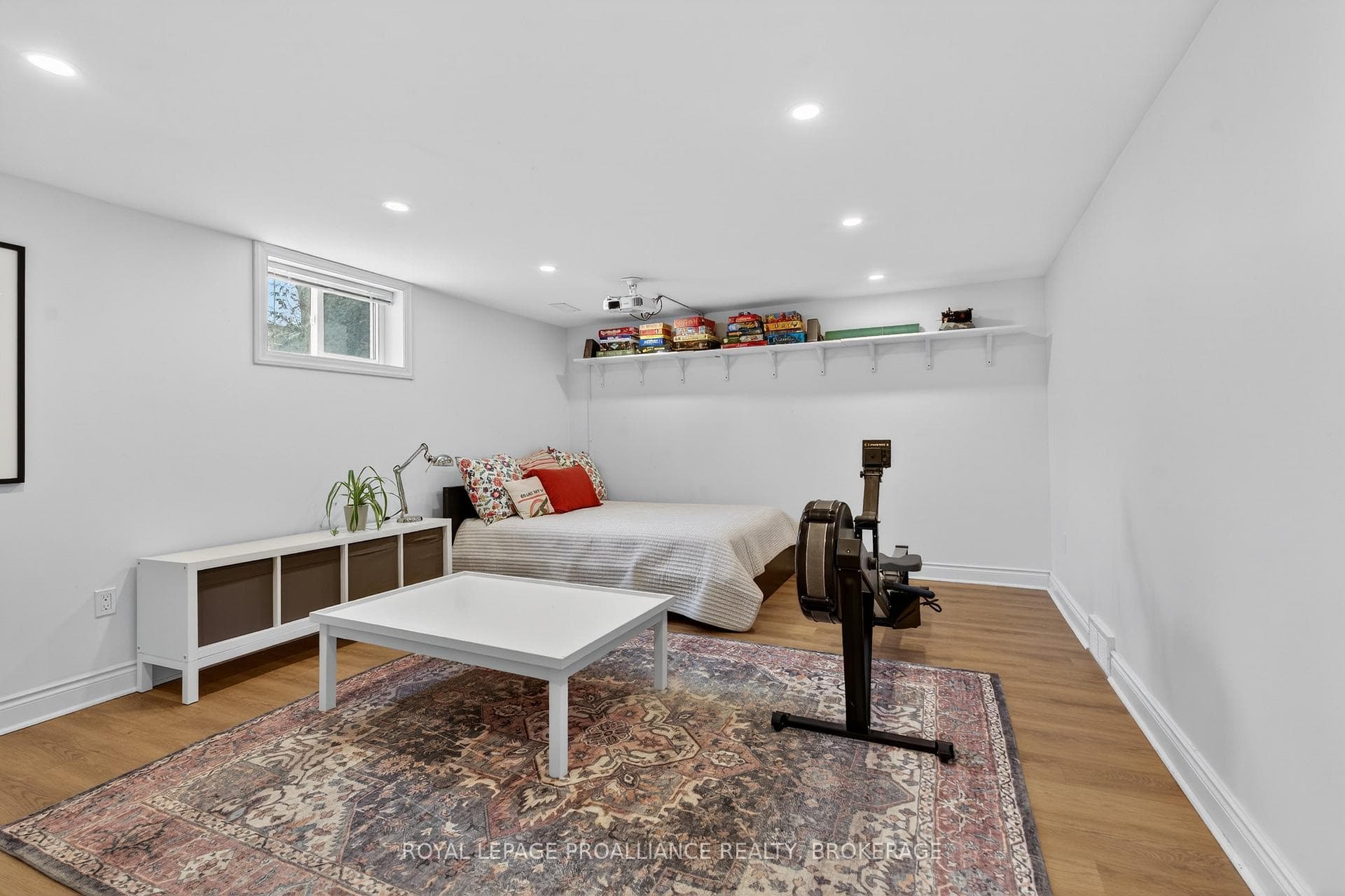 304 Willingdon Avenue photo 38