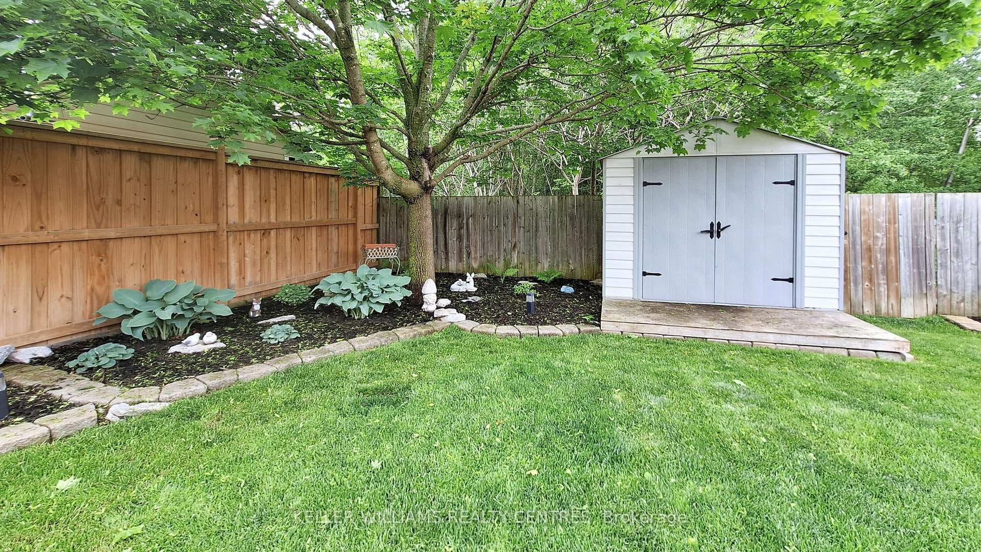 1206 Benson Street photo 31