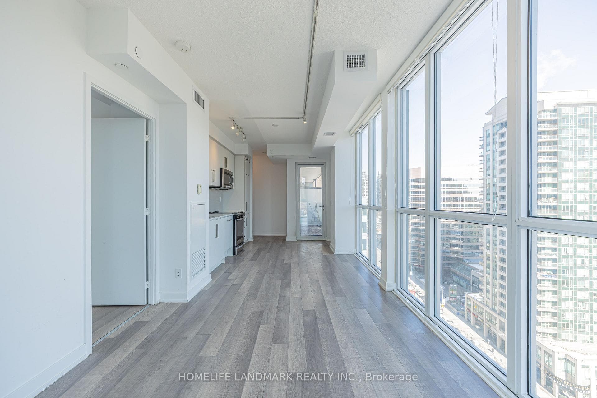 5180 Yonge Street Unit 1207 photo 17