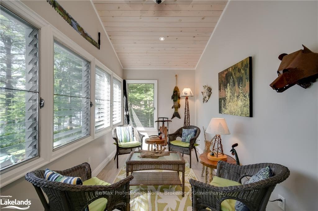 52 PINETREE Road photo 21