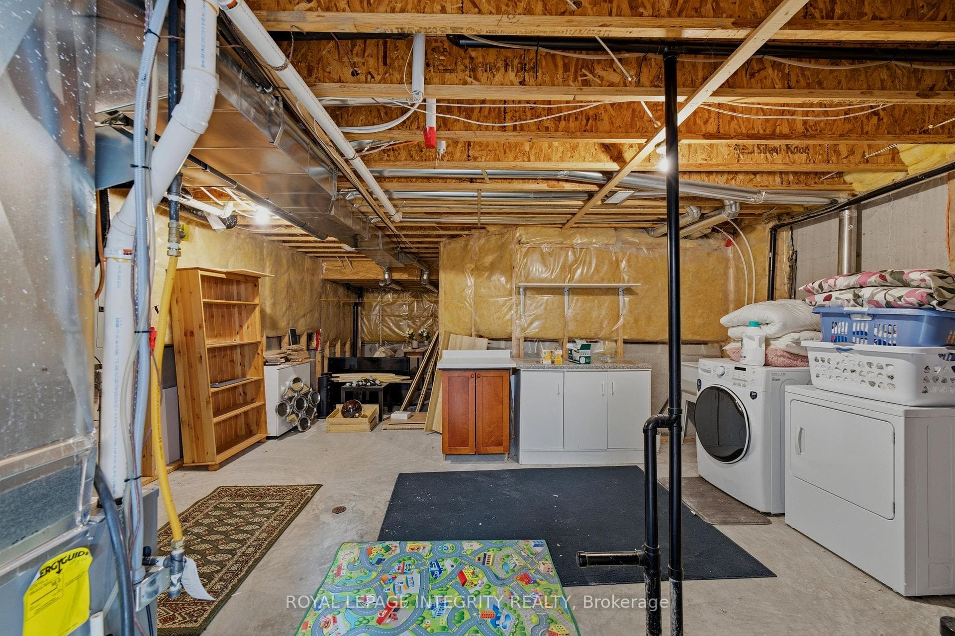 160 DEERCROFT Avenue photo 30