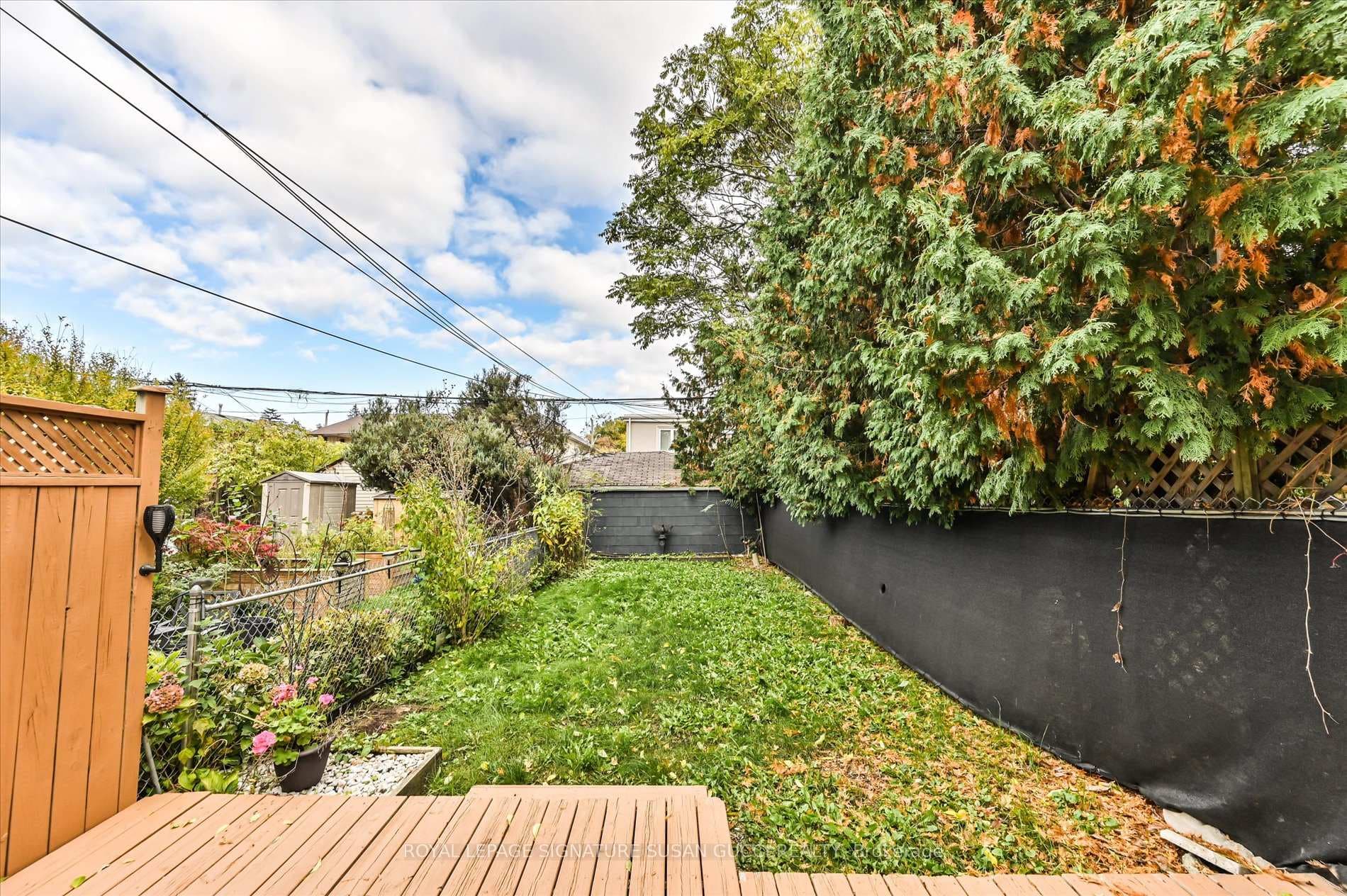 21 Frankdale Avenue photo 39