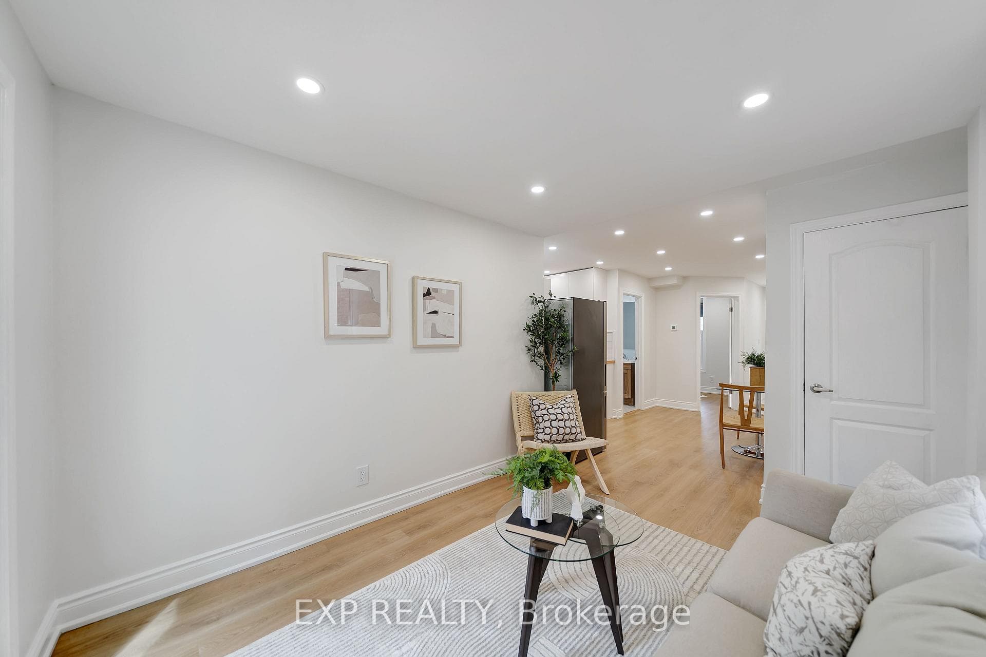 192 Walnut Street photo 21