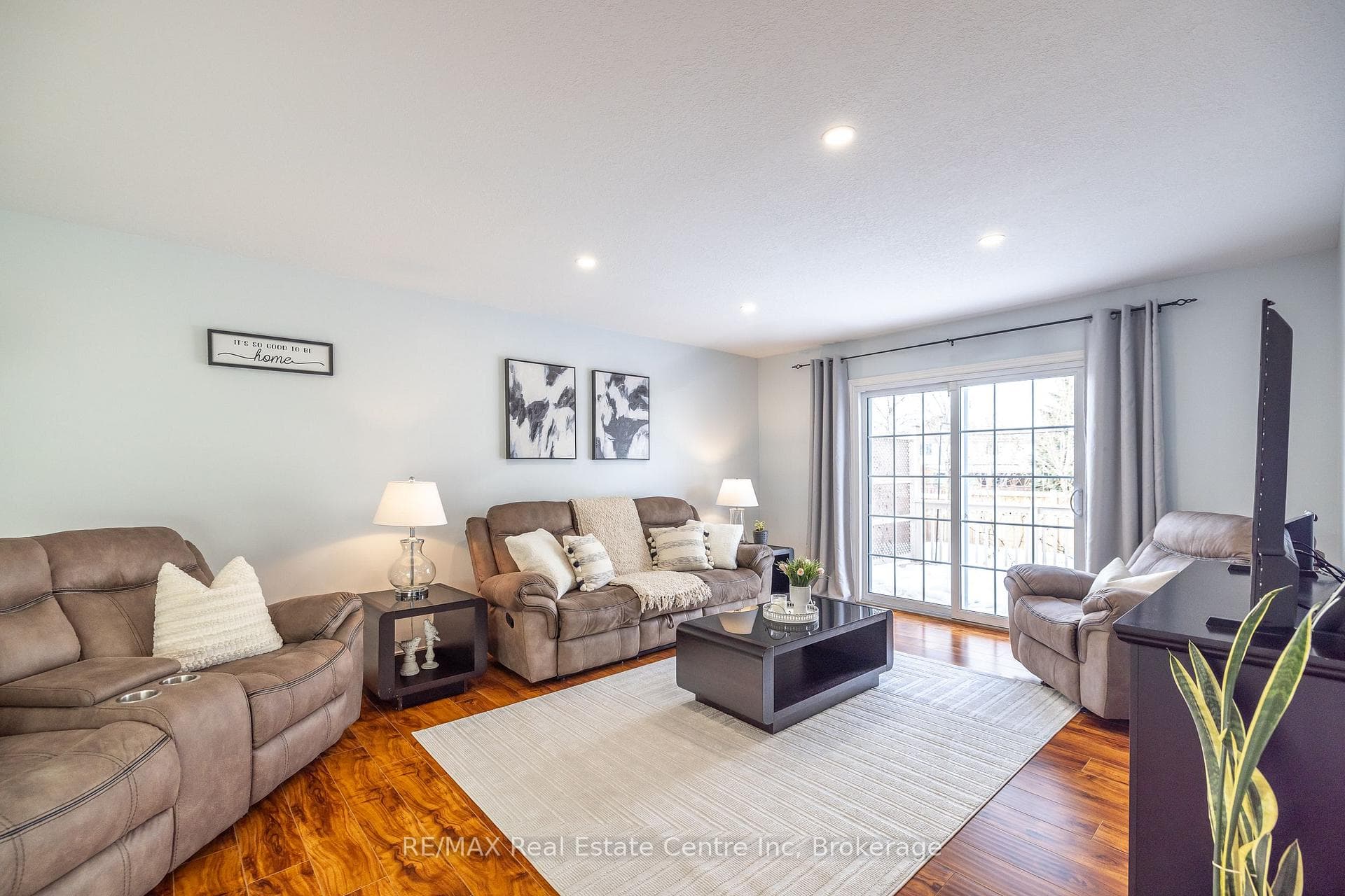 251 Deerpath Drive photo 26