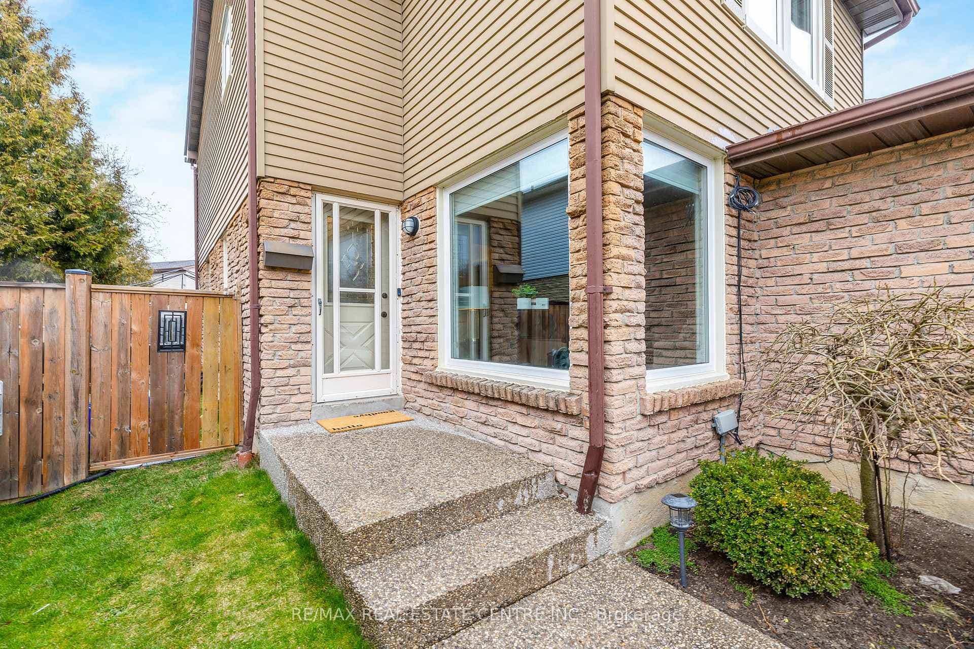 773 Coulson Avenue photo 4