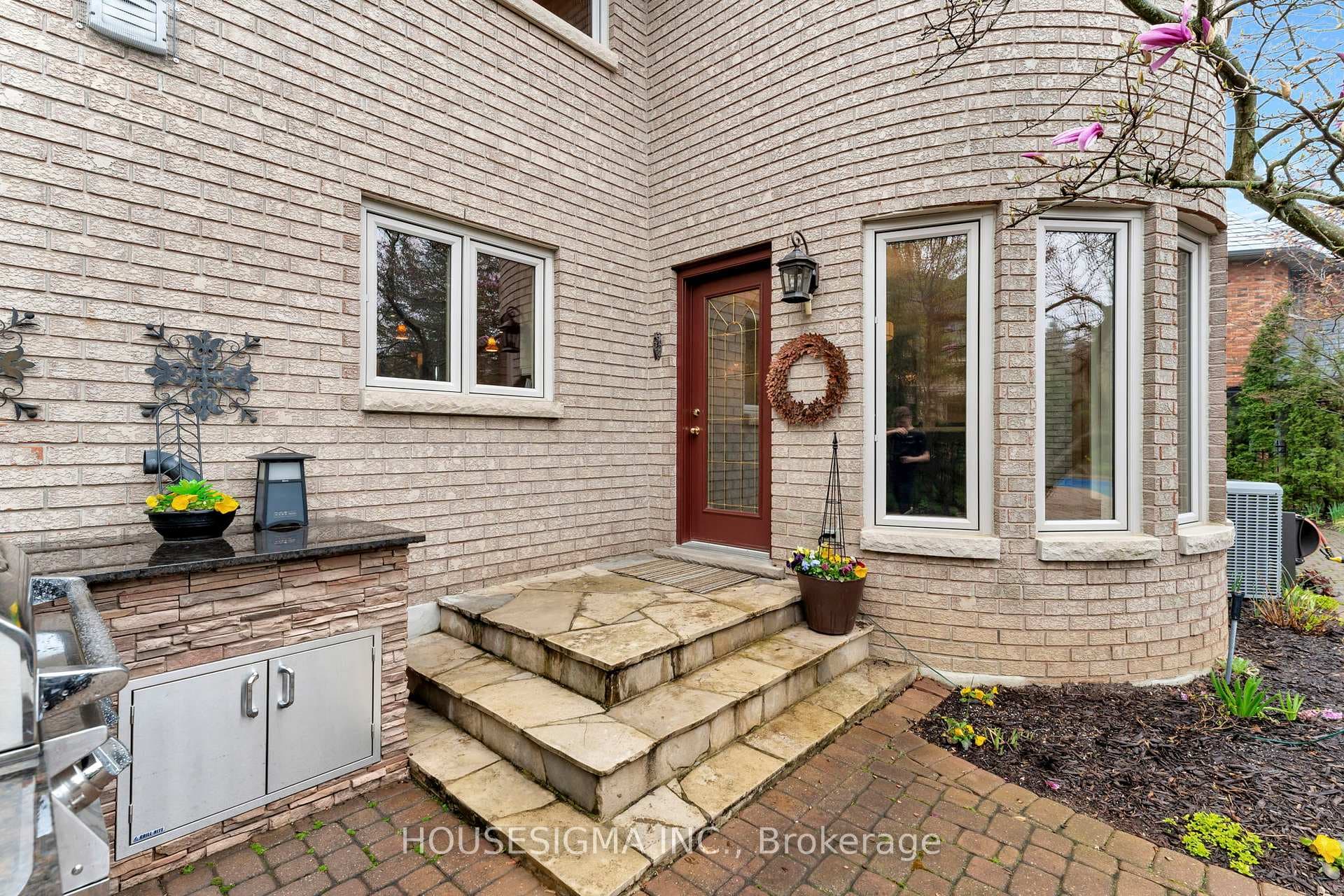 275 Deercreek Drive photo 34