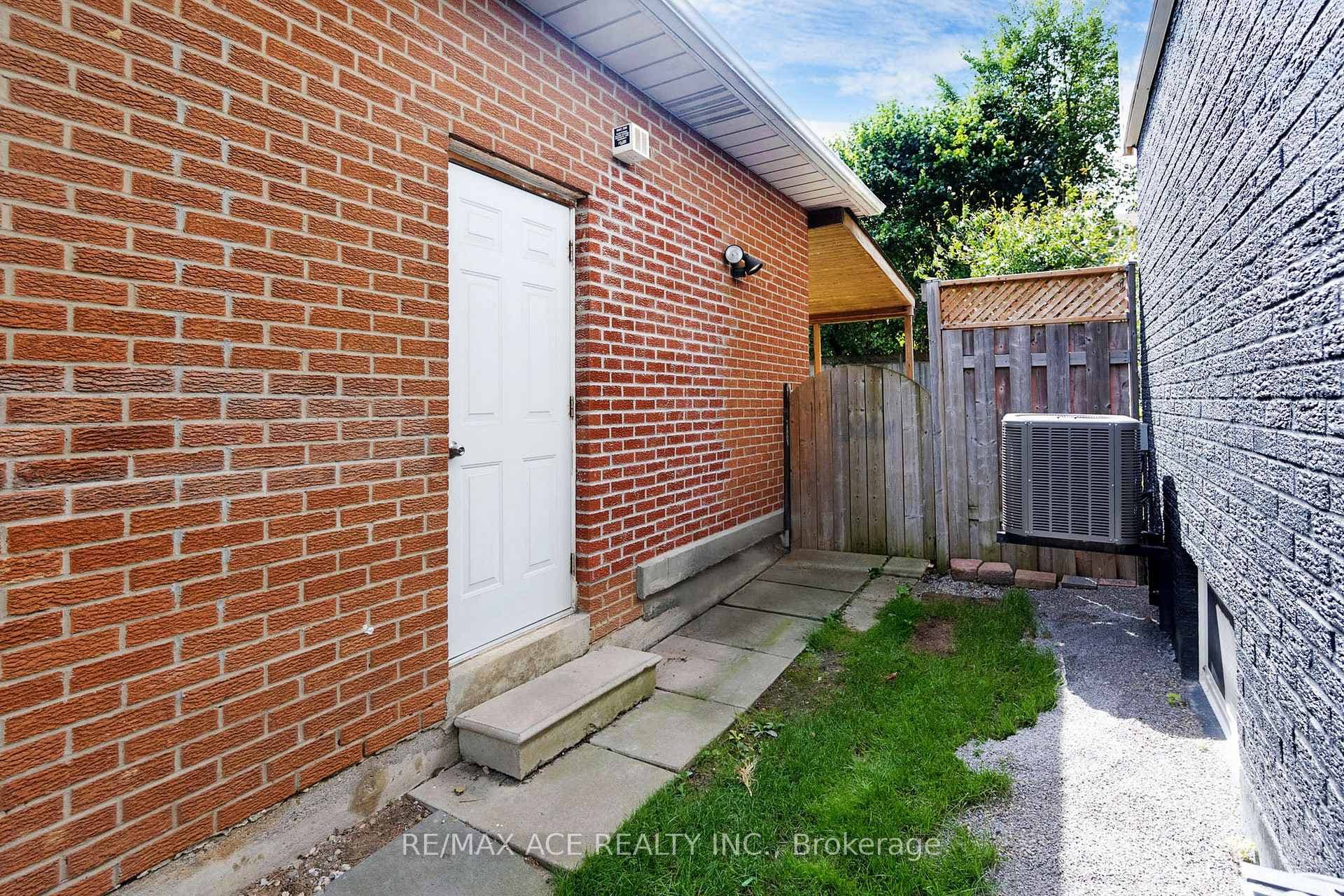 1944 Lodge Road photo 36